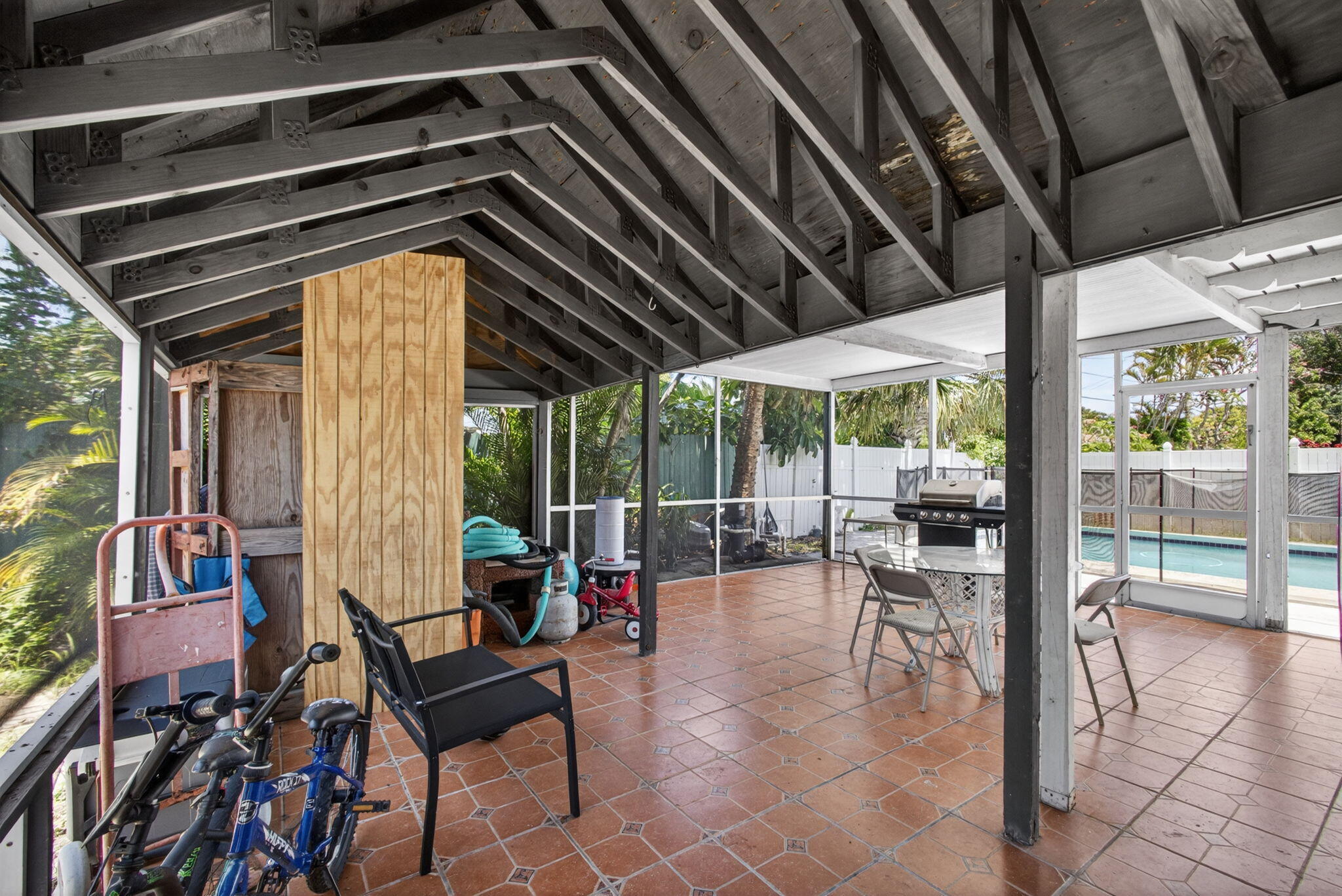 LAKE CLARKE SOUTH - Residential