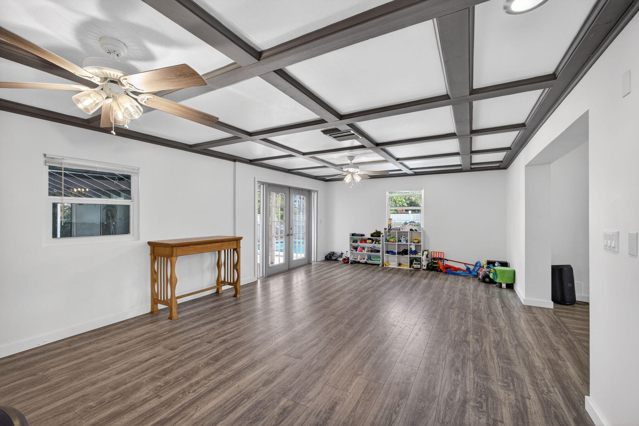 LAKE CLARKE SOUTH - Residential