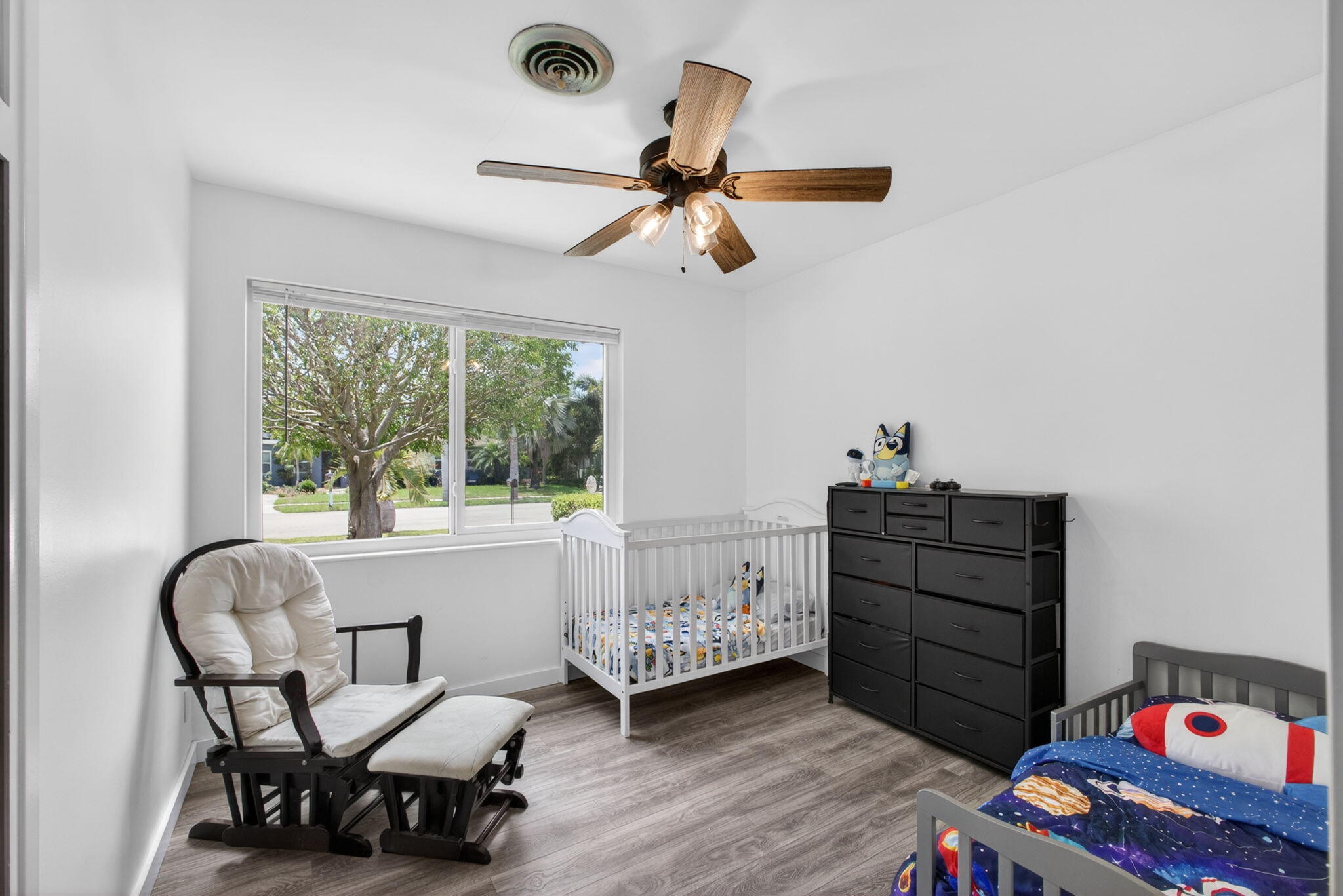 LAKE CLARKE SOUTH - Residential