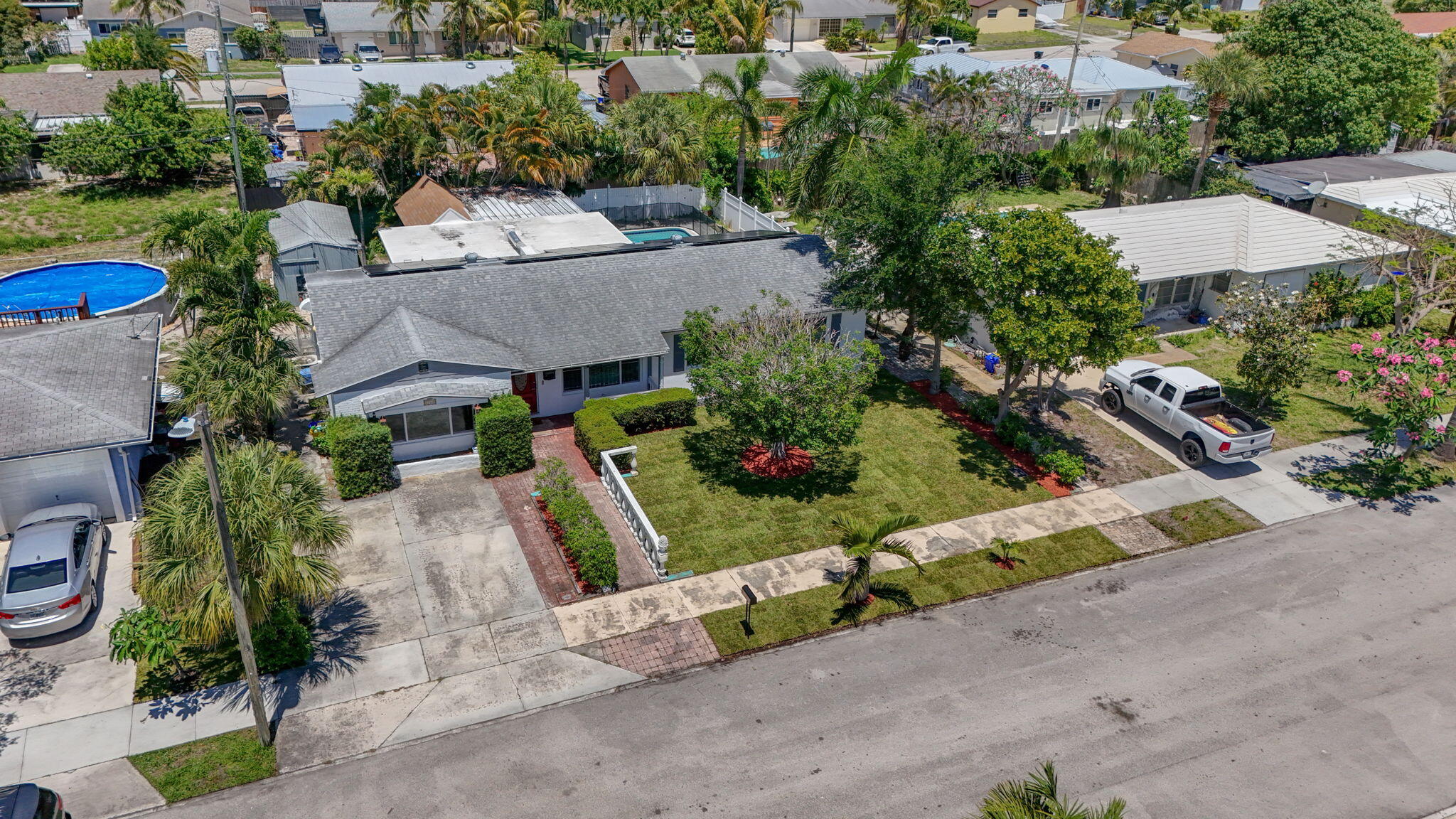 LAKE CLARKE SOUTH - Residential