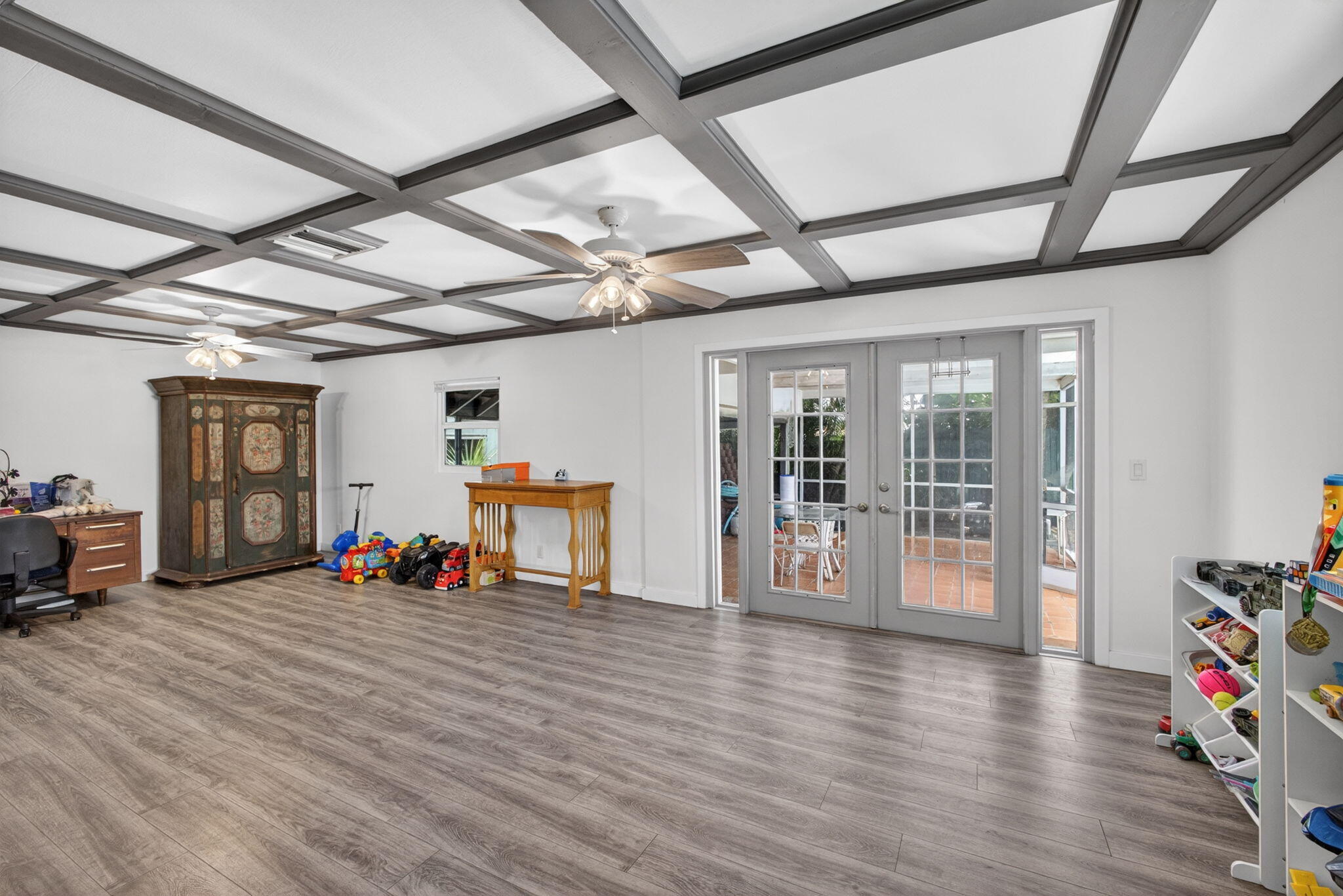 LAKE CLARKE SOUTH - Residential
