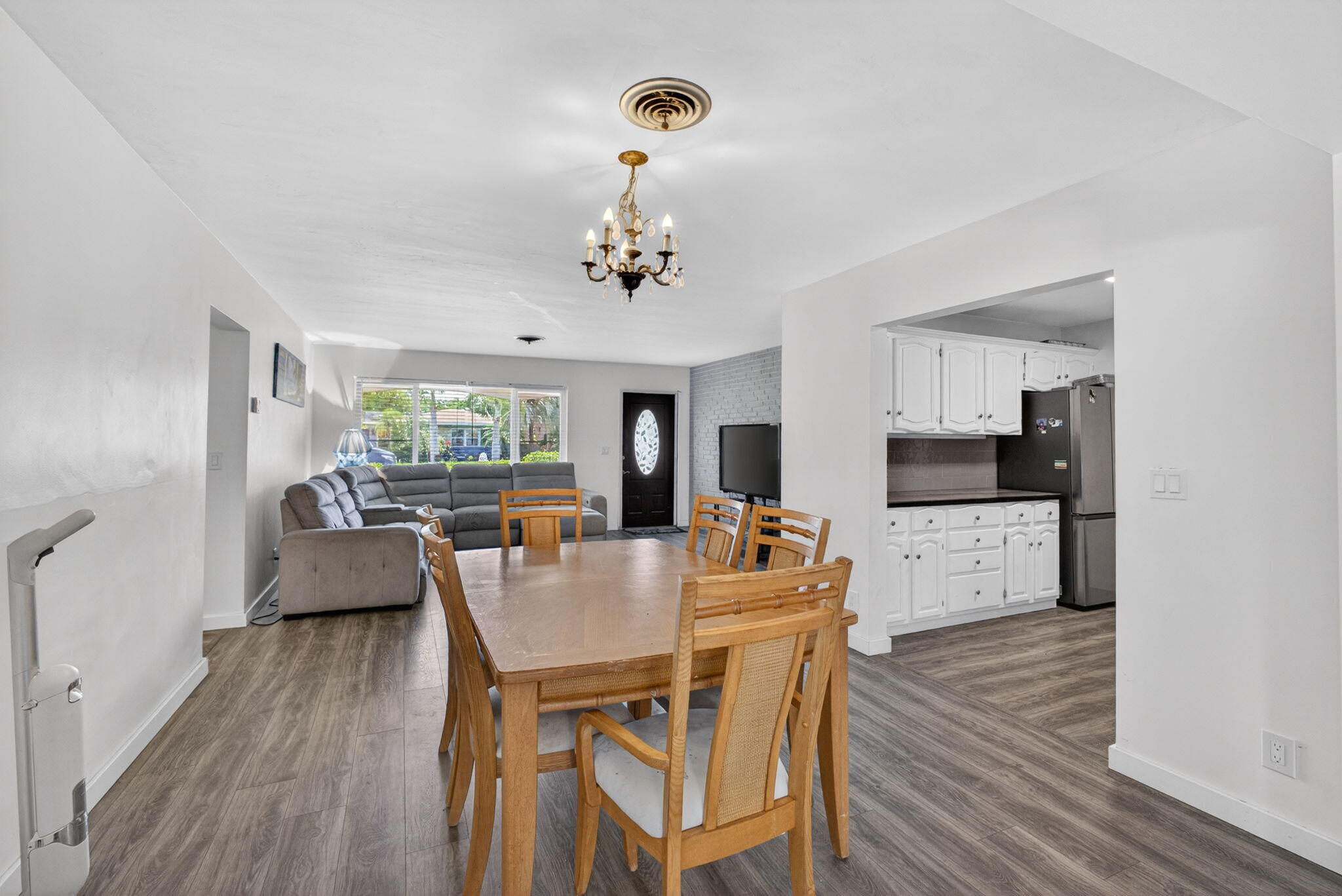 LAKE CLARKE SOUTH - Residential
