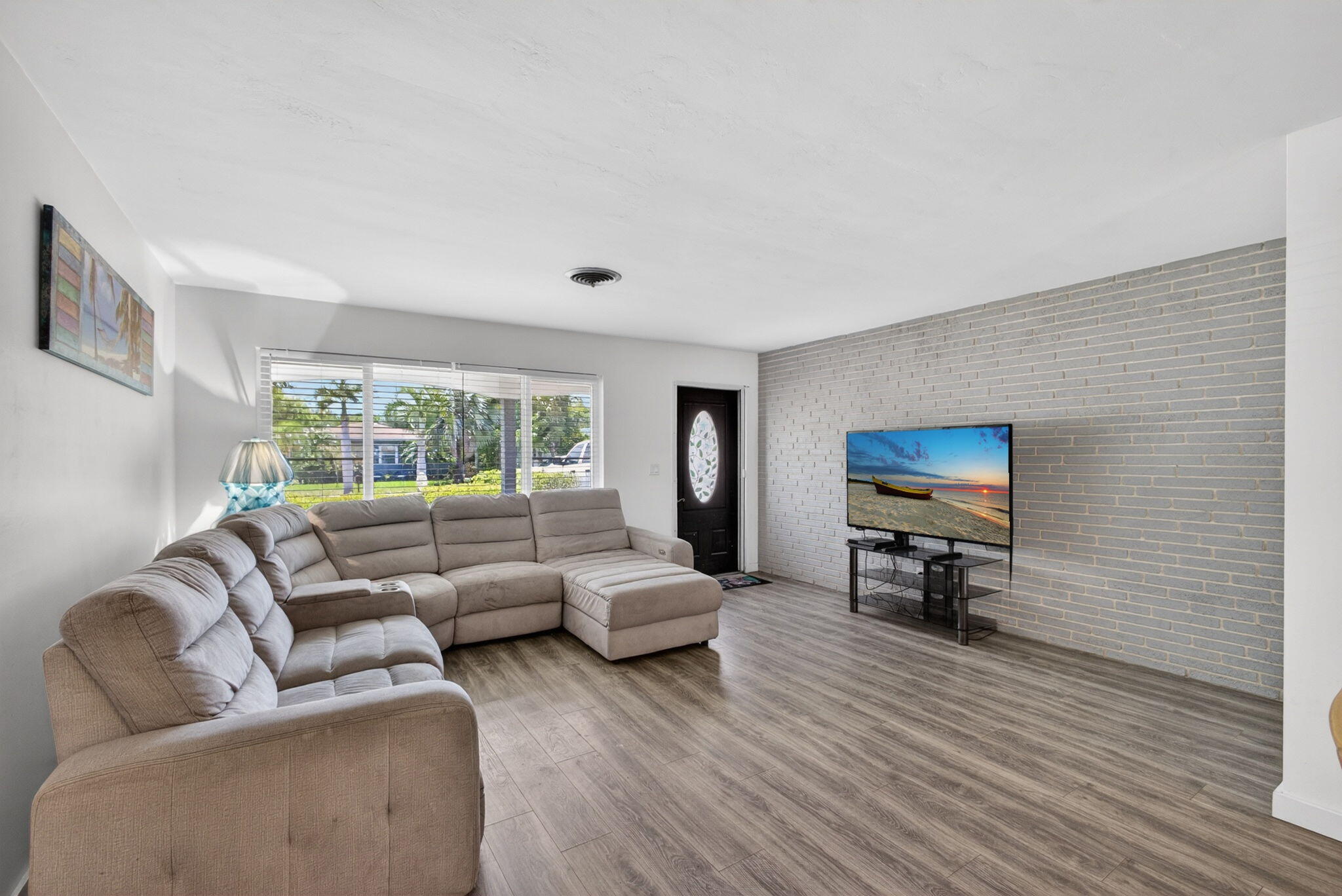LAKE CLARKE SOUTH - Residential