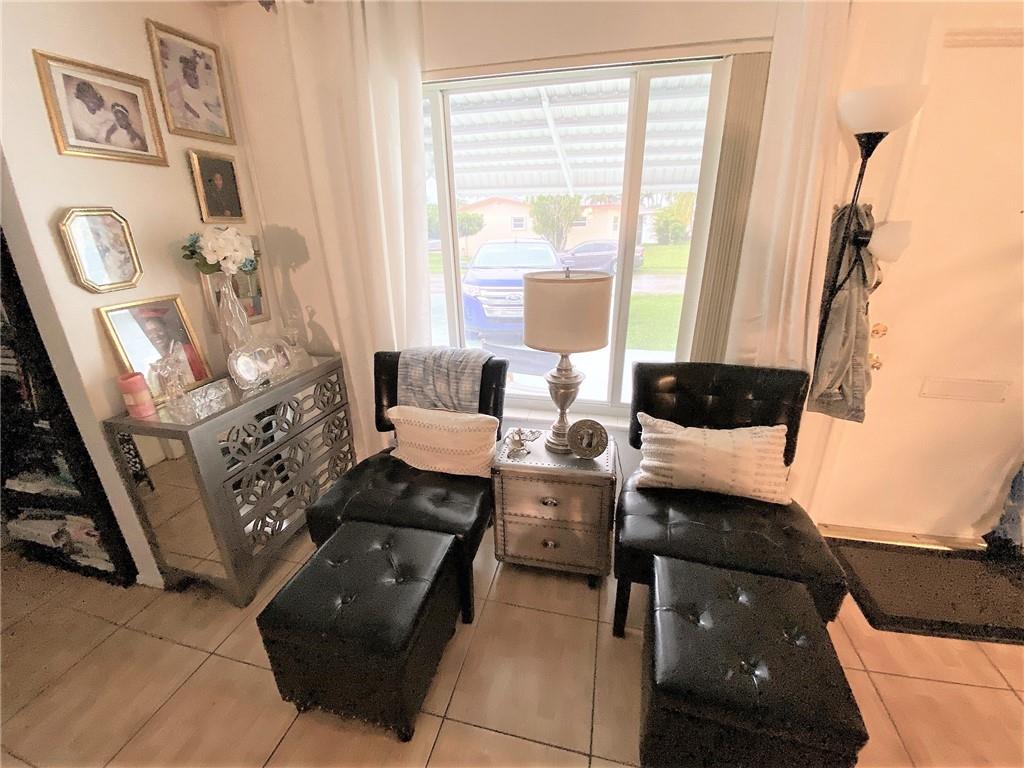 Gold Key Villas West 72-4 - Residential