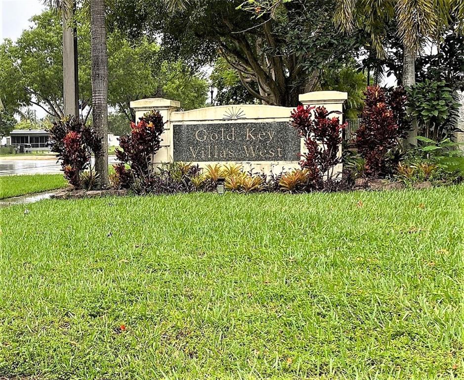 Gold Key Villas West 72-4 - Residential