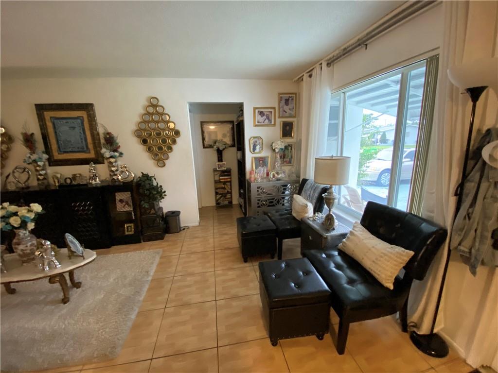 Gold Key Villas West 72-4 - Residential