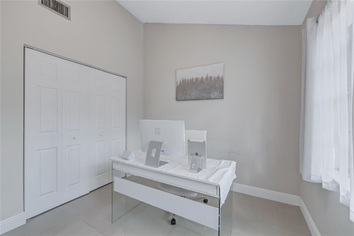 COQUINA LAKES - Residential