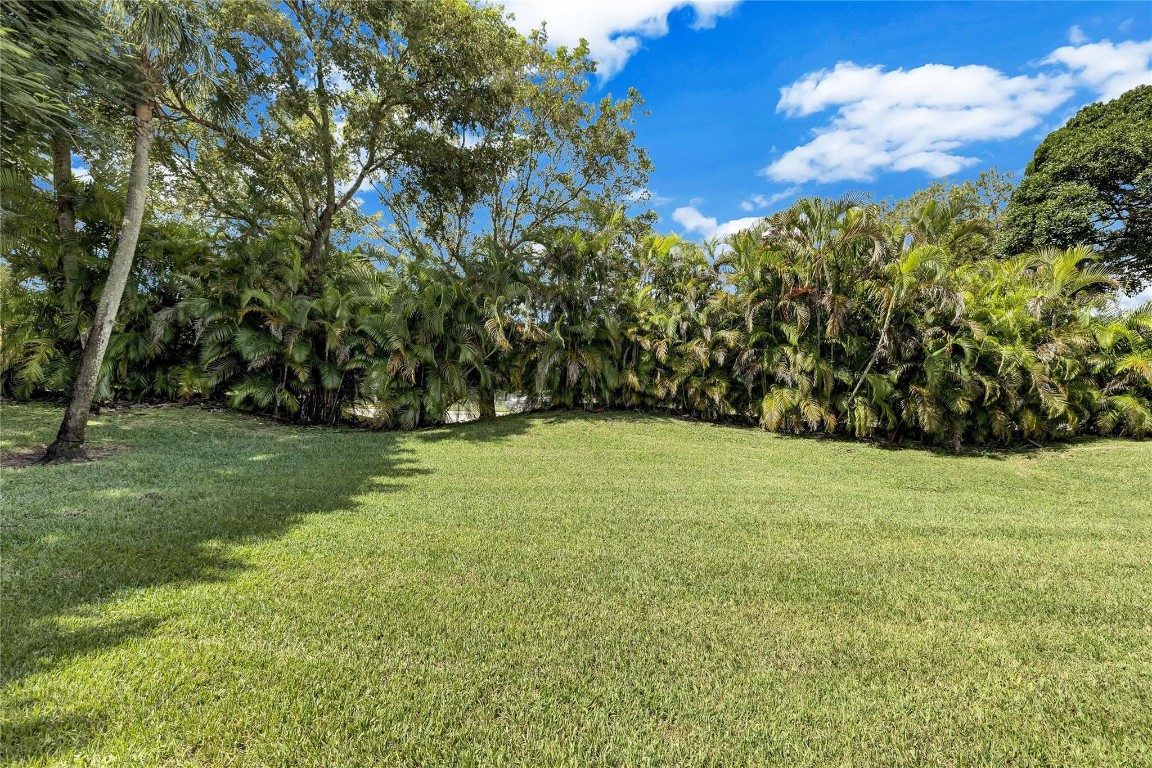 COQUINA LAKES - Residential
