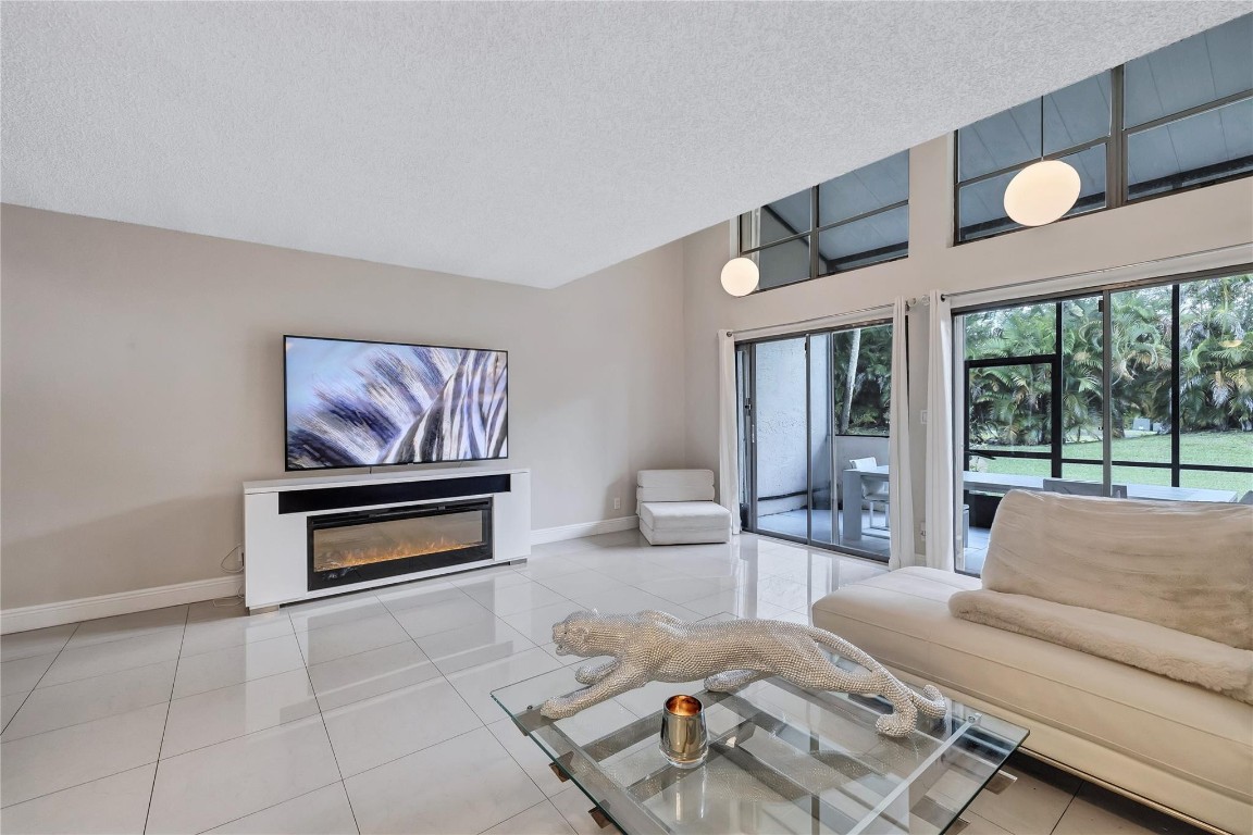 COQUINA LAKES - Residential