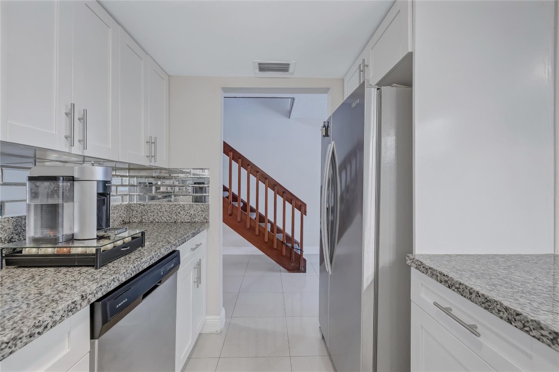 COQUINA LAKES - Residential