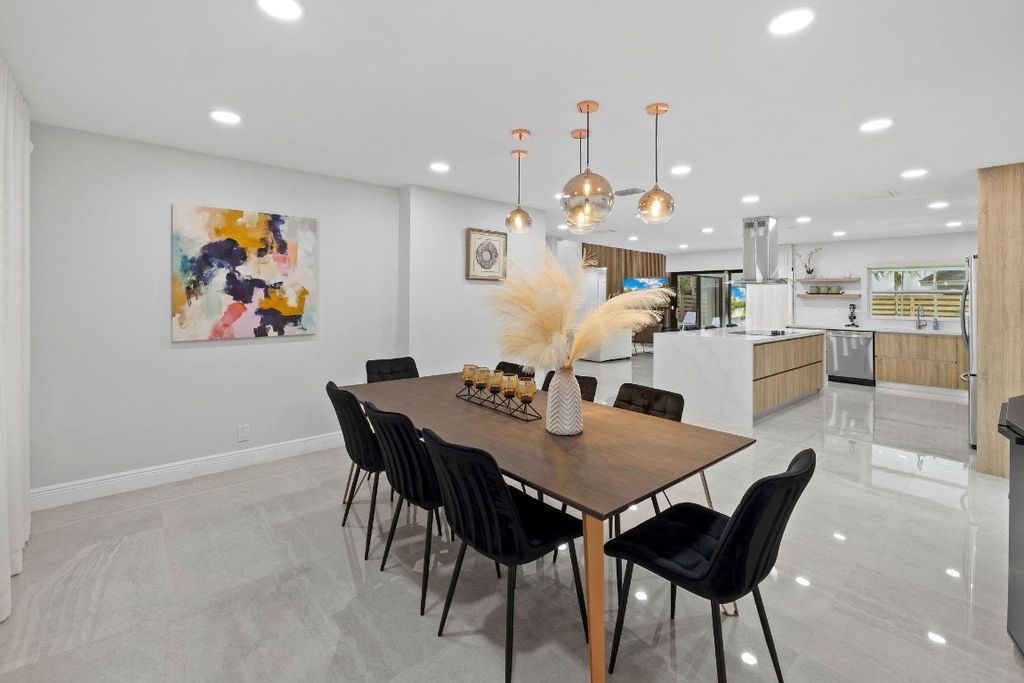 Photo of 136 Greens Road, Hollywood, FL 33021 (MLS # F10546431)