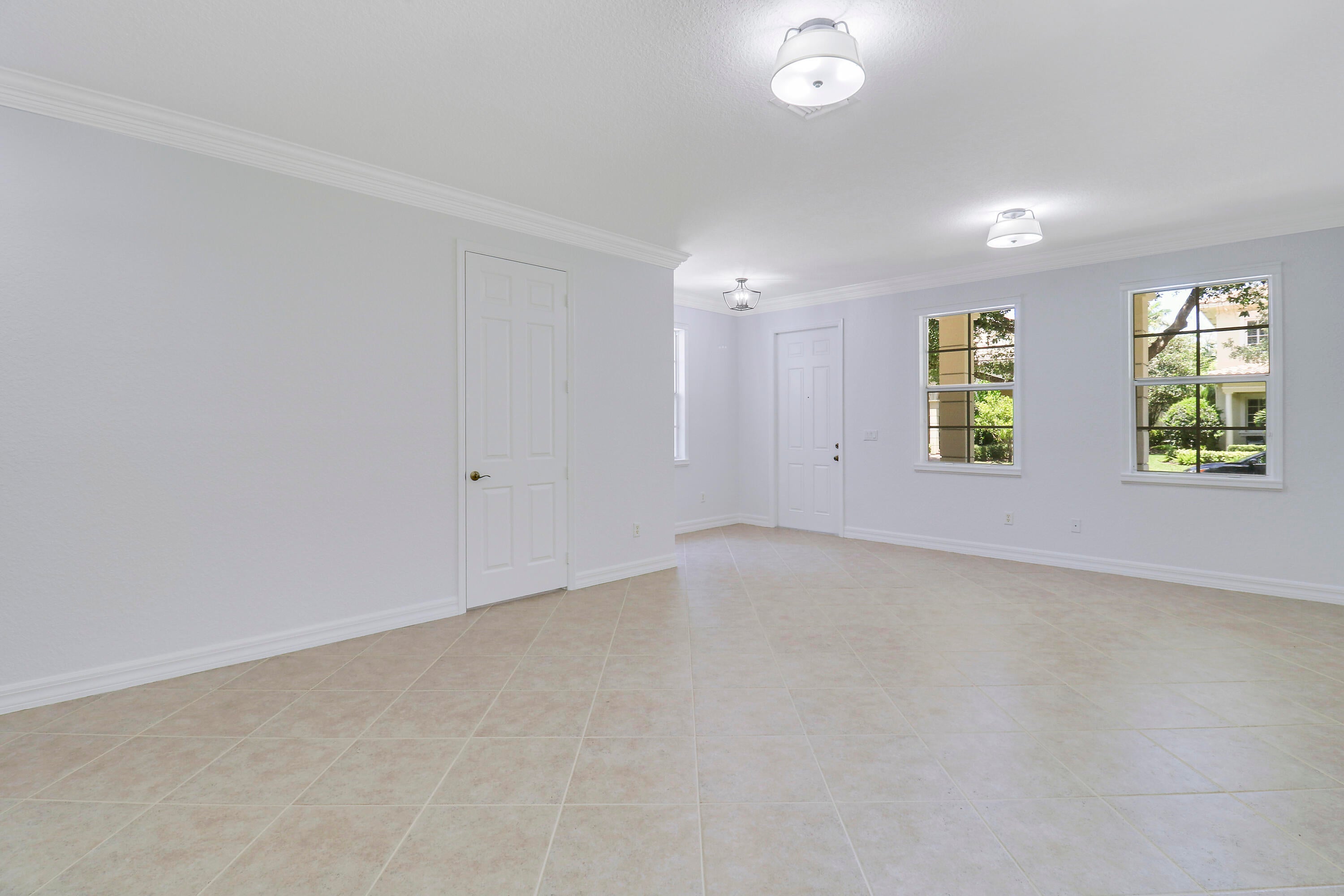 112 Dunmore Drive