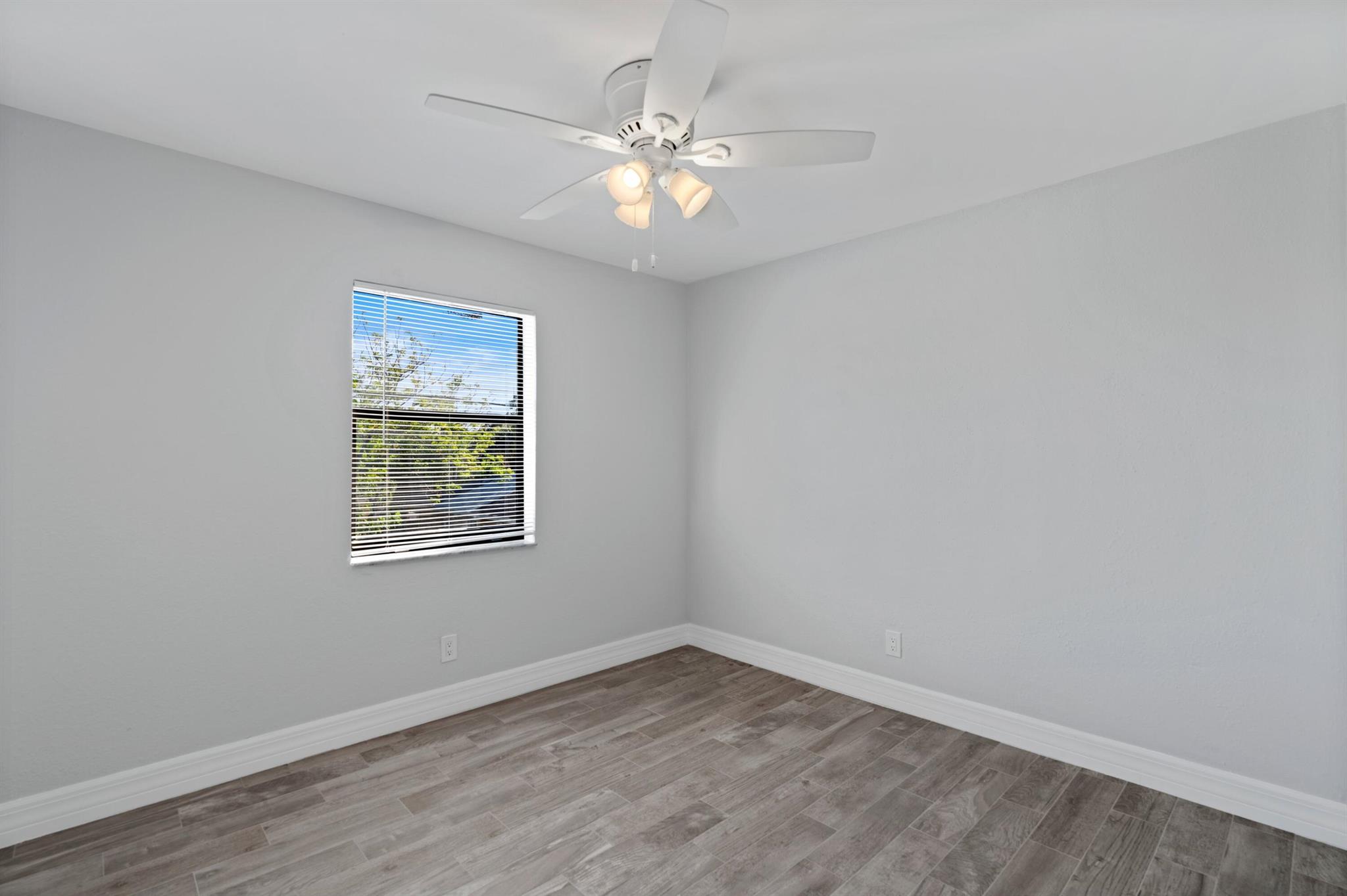 FRESHWATER 11TH & 12TH AV - Residential Lease