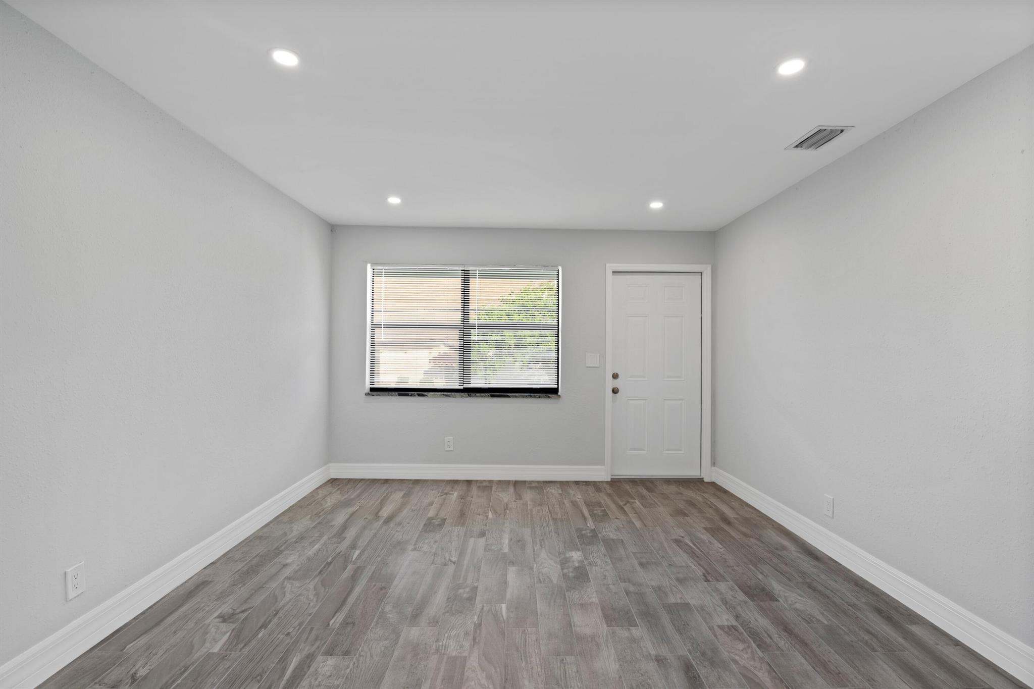FRESHWATER 11TH & 12TH AV - Residential Lease