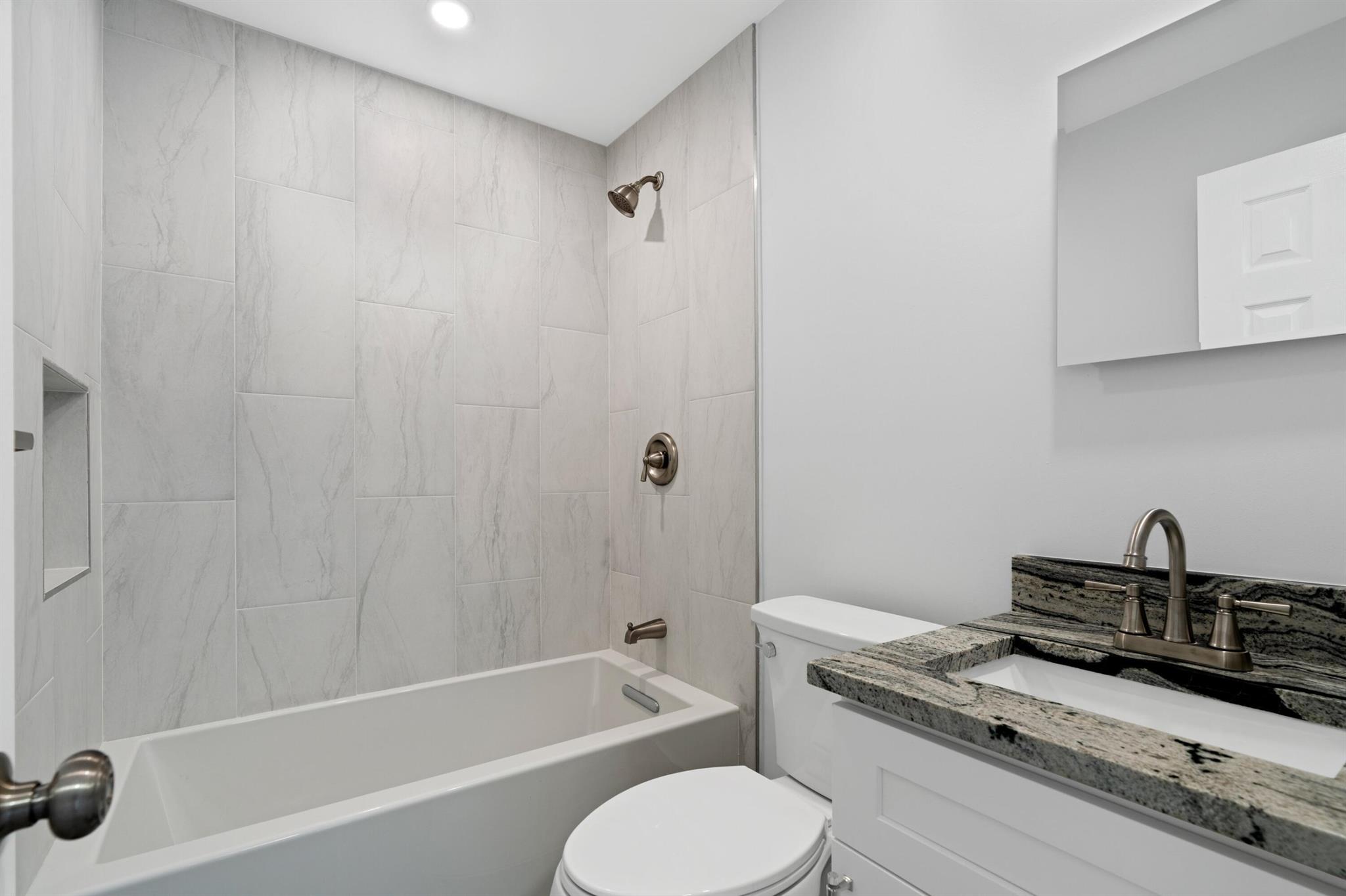 FRESHWATER 11TH & 12TH AV - Residential Lease