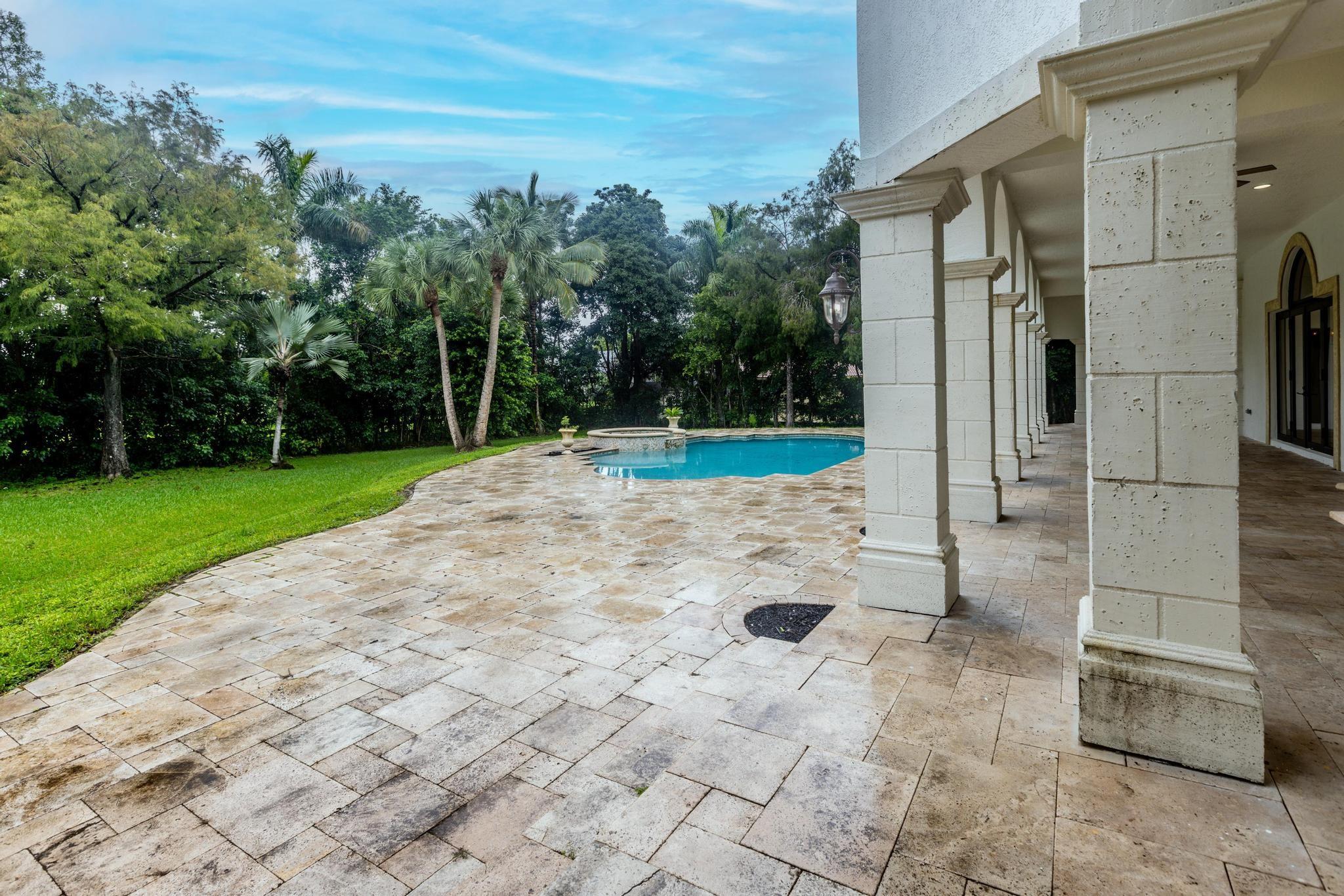 The Tree Bearers Plantati - Residential