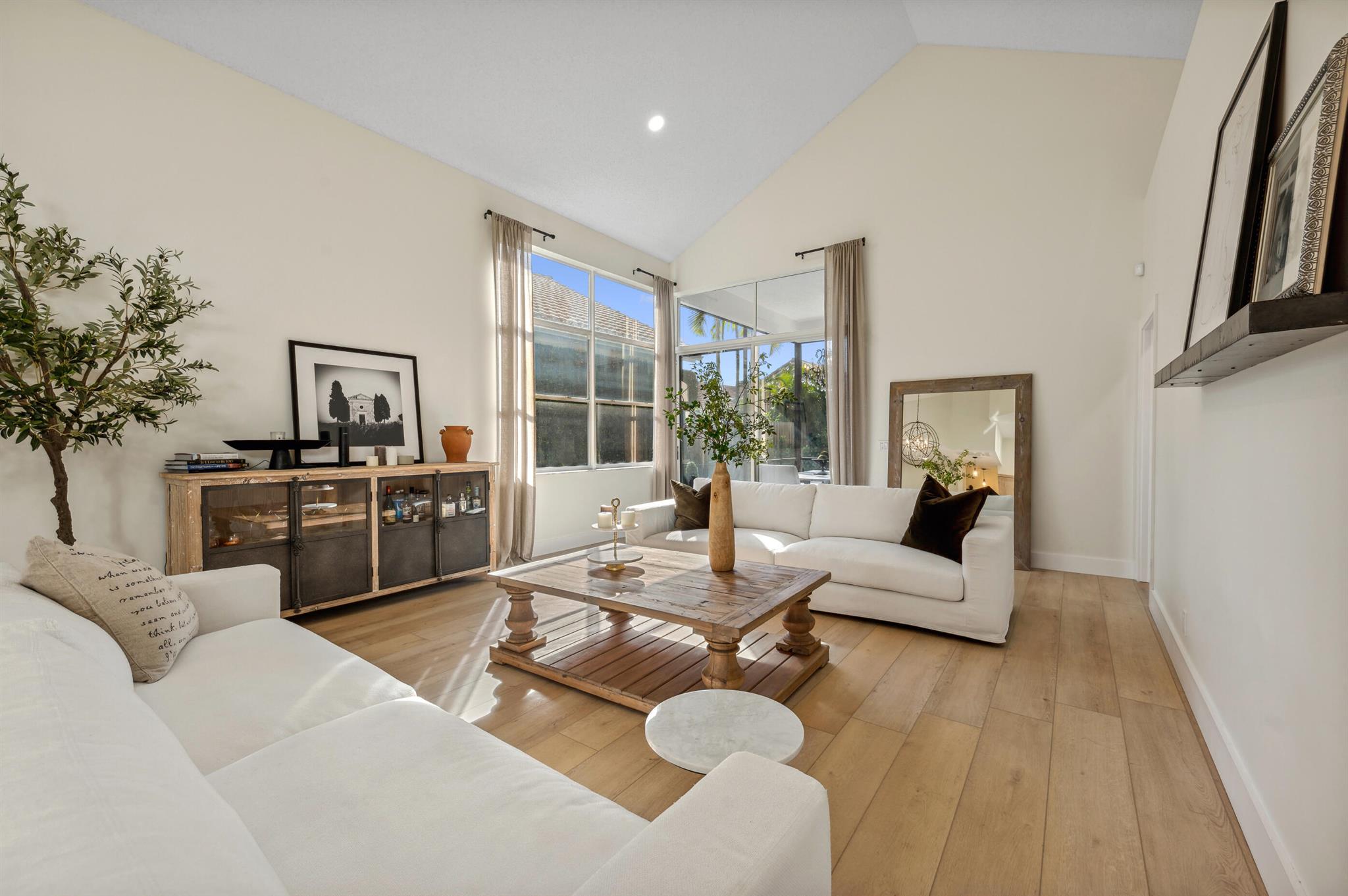 BANYANS OF ARVIDA COUNTRY - Residential