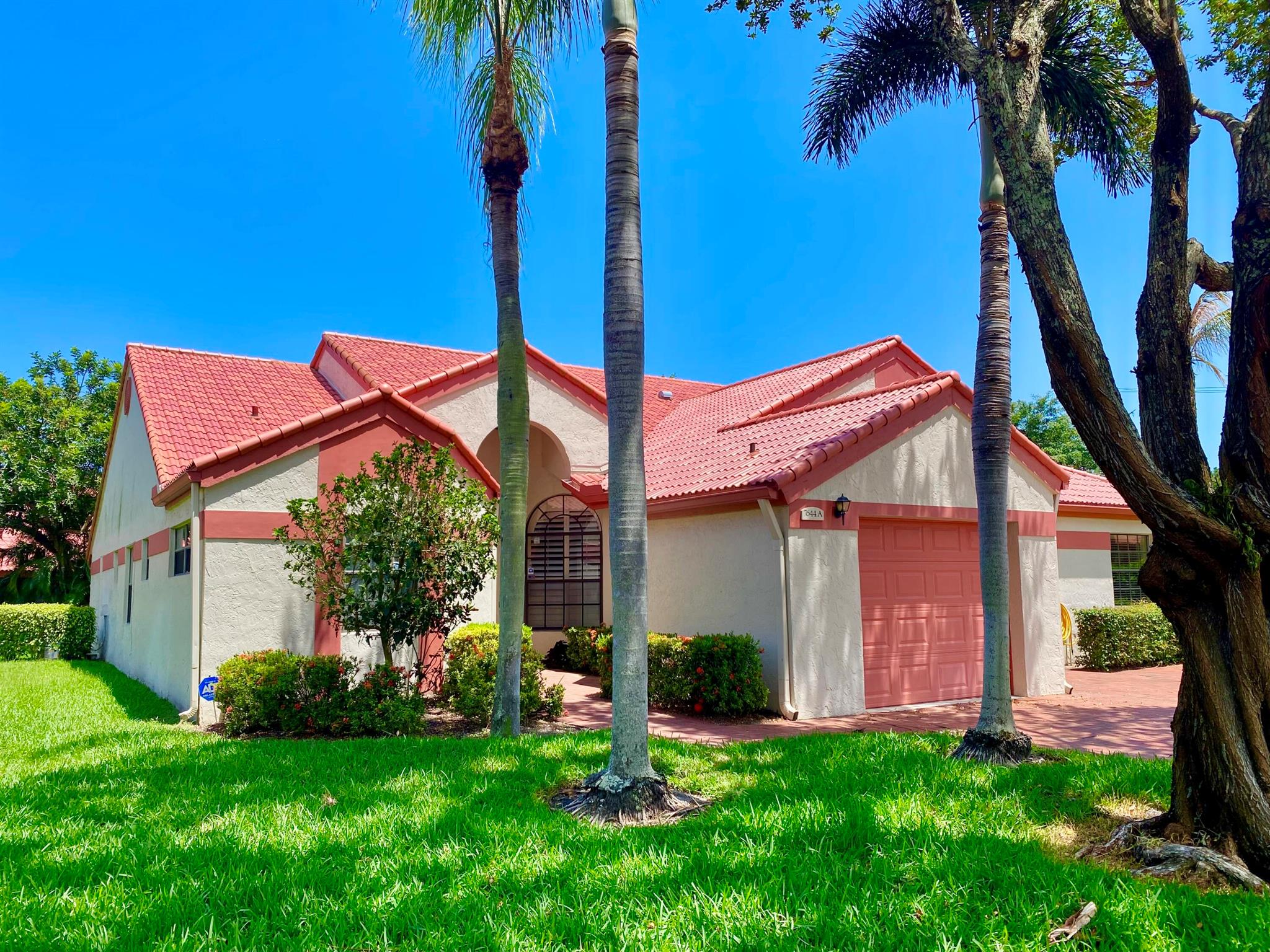 7644 Lexington Club Boulevard A