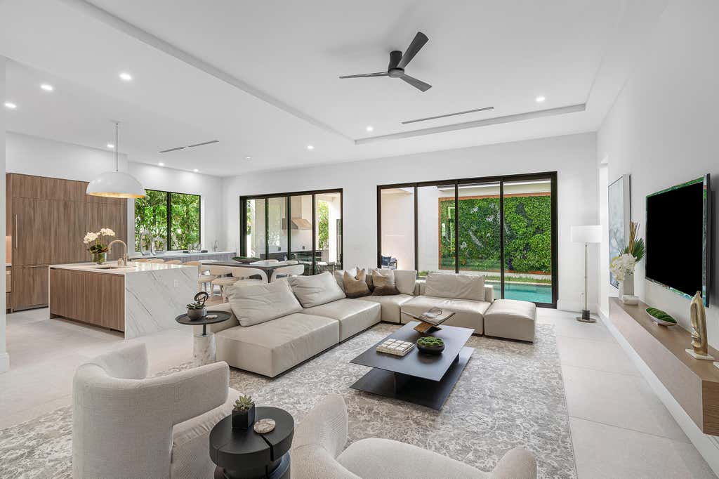 Photo of 222 SE 5th Street, Delray Beach, FL 33483 (MLS # F10537058)