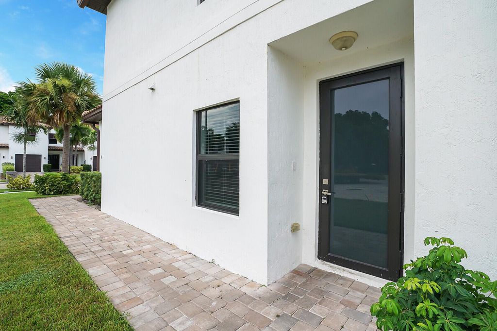 Photo of 352 Bella Sol Way, West Palm Beach, FL 33406 (MLS # R11108692)
