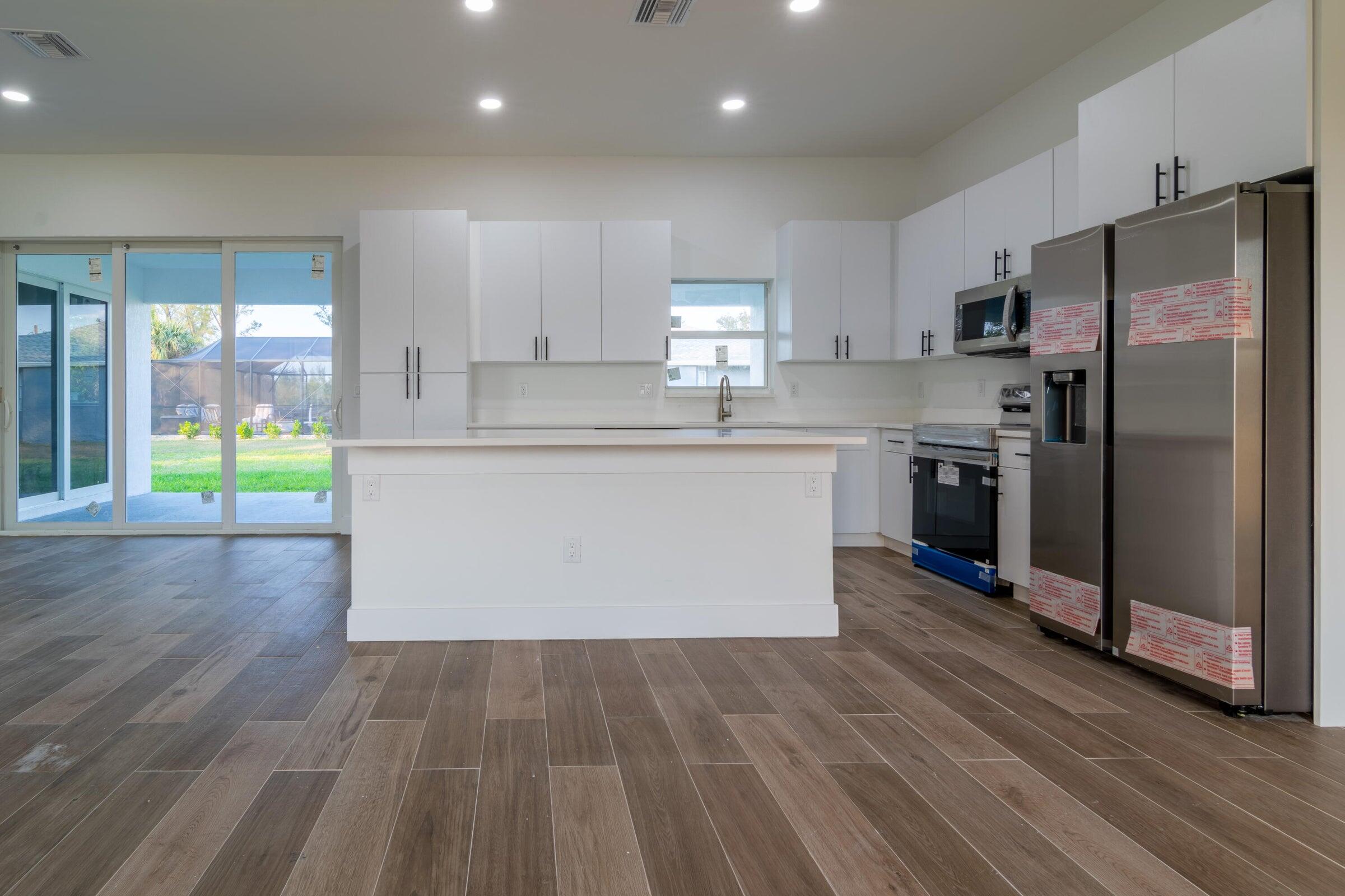 PCH 082 4451 0022 - Residential Lease