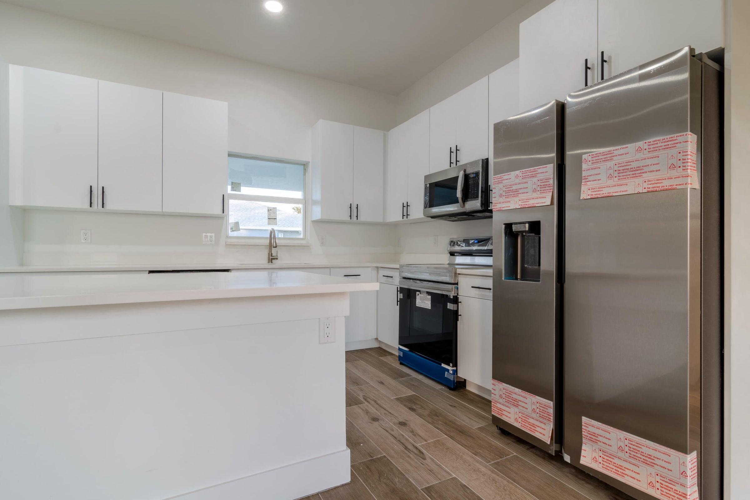 PCH 082 4451 0022 - Residential Lease