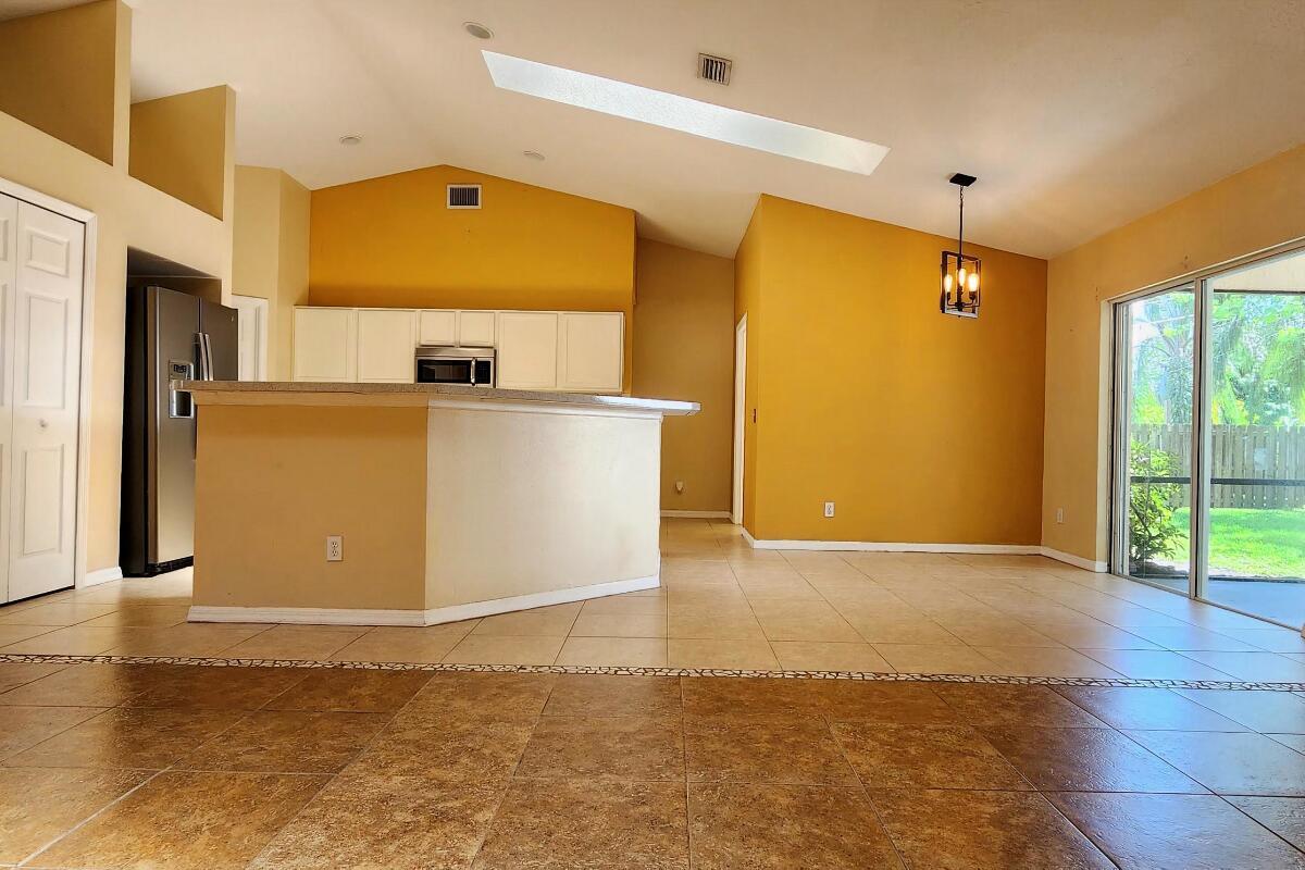 PORT ST LUCIE SECTION 7 - Residential