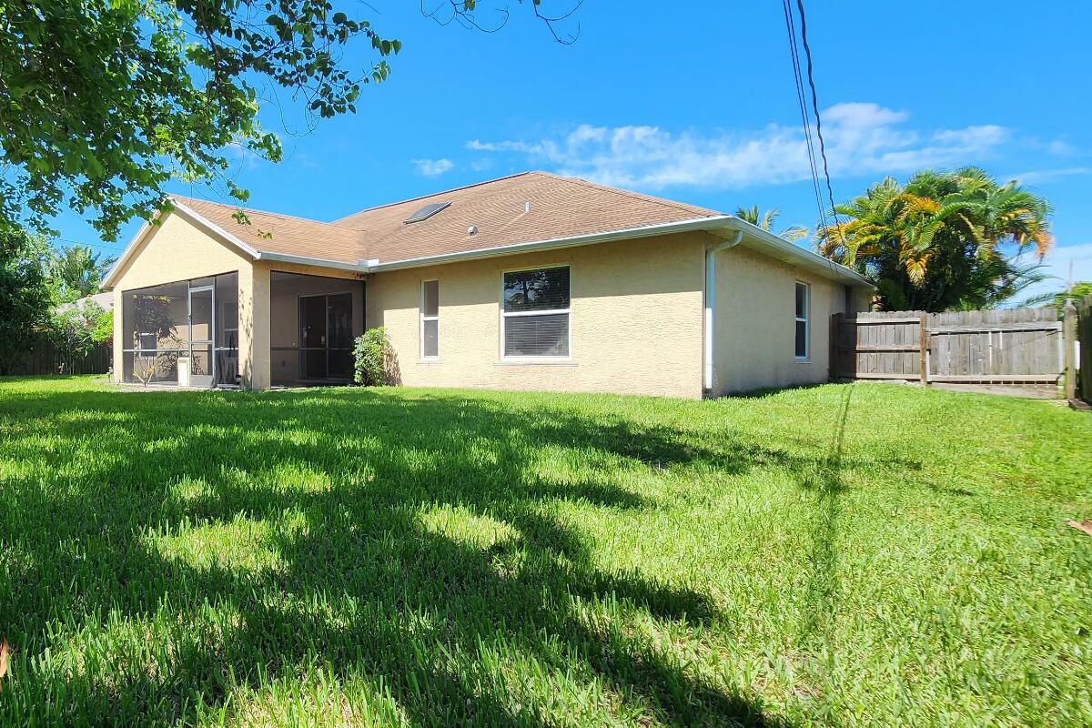 PORT ST LUCIE SECTION 7 - Residential