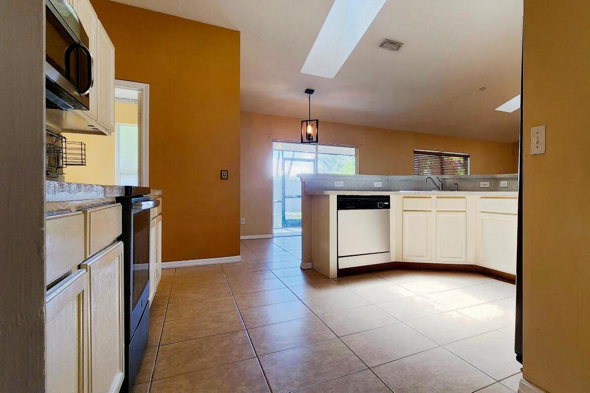 PORT ST LUCIE SECTION 7 - Residential