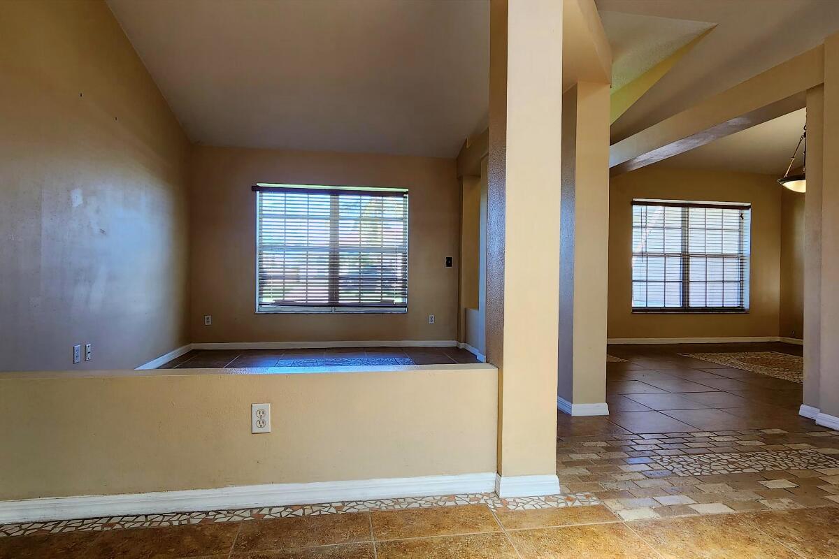 PORT ST LUCIE SECTION 7 - Residential