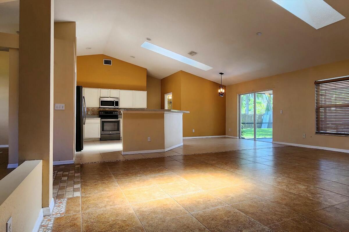 PORT ST LUCIE SECTION 7 - Residential