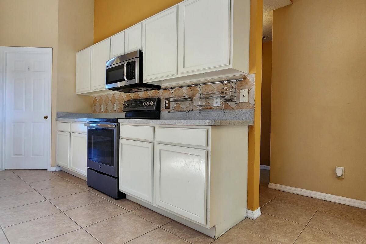 PORT ST LUCIE SECTION 7 - Residential