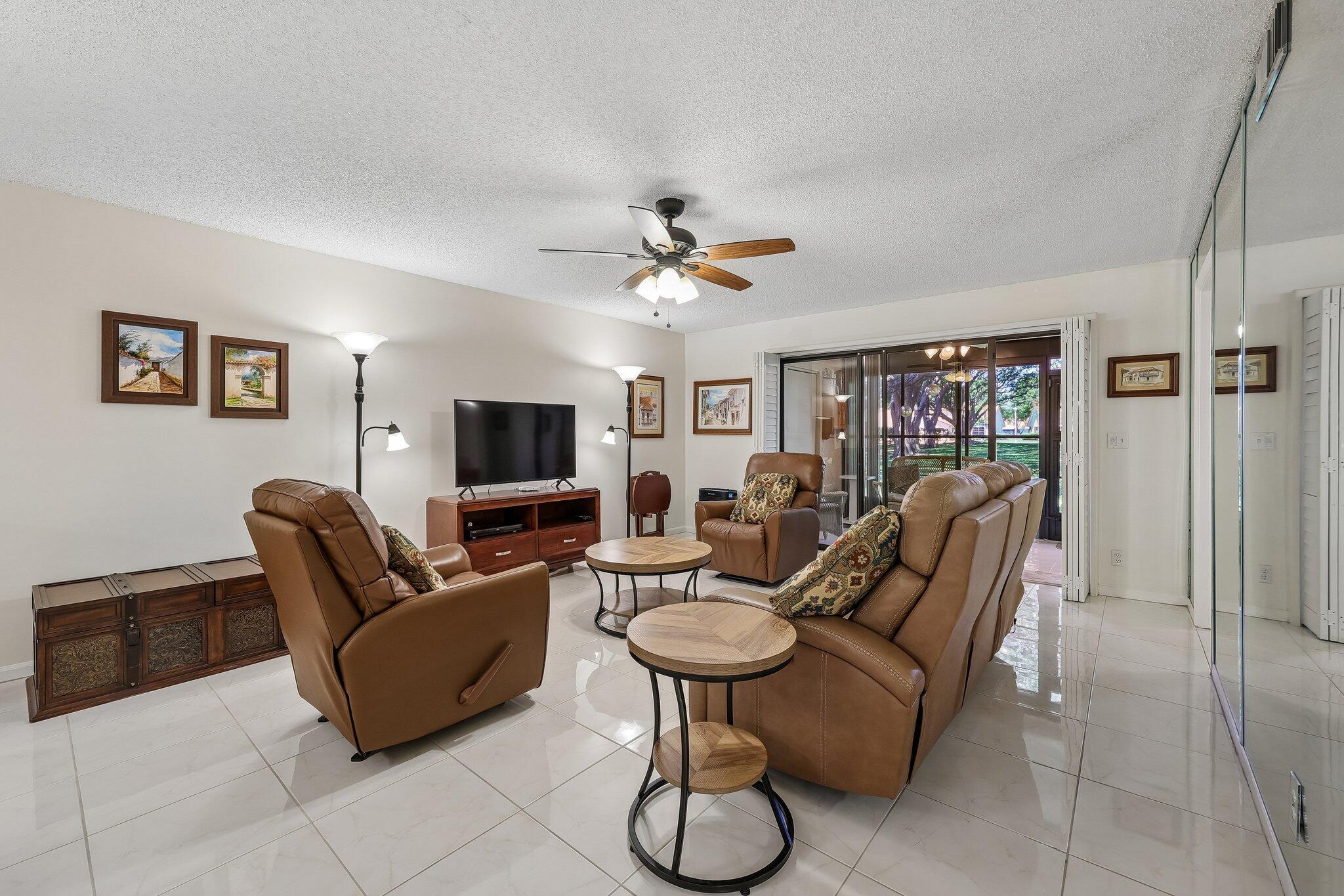 SUN VALLEY EAST - Residential