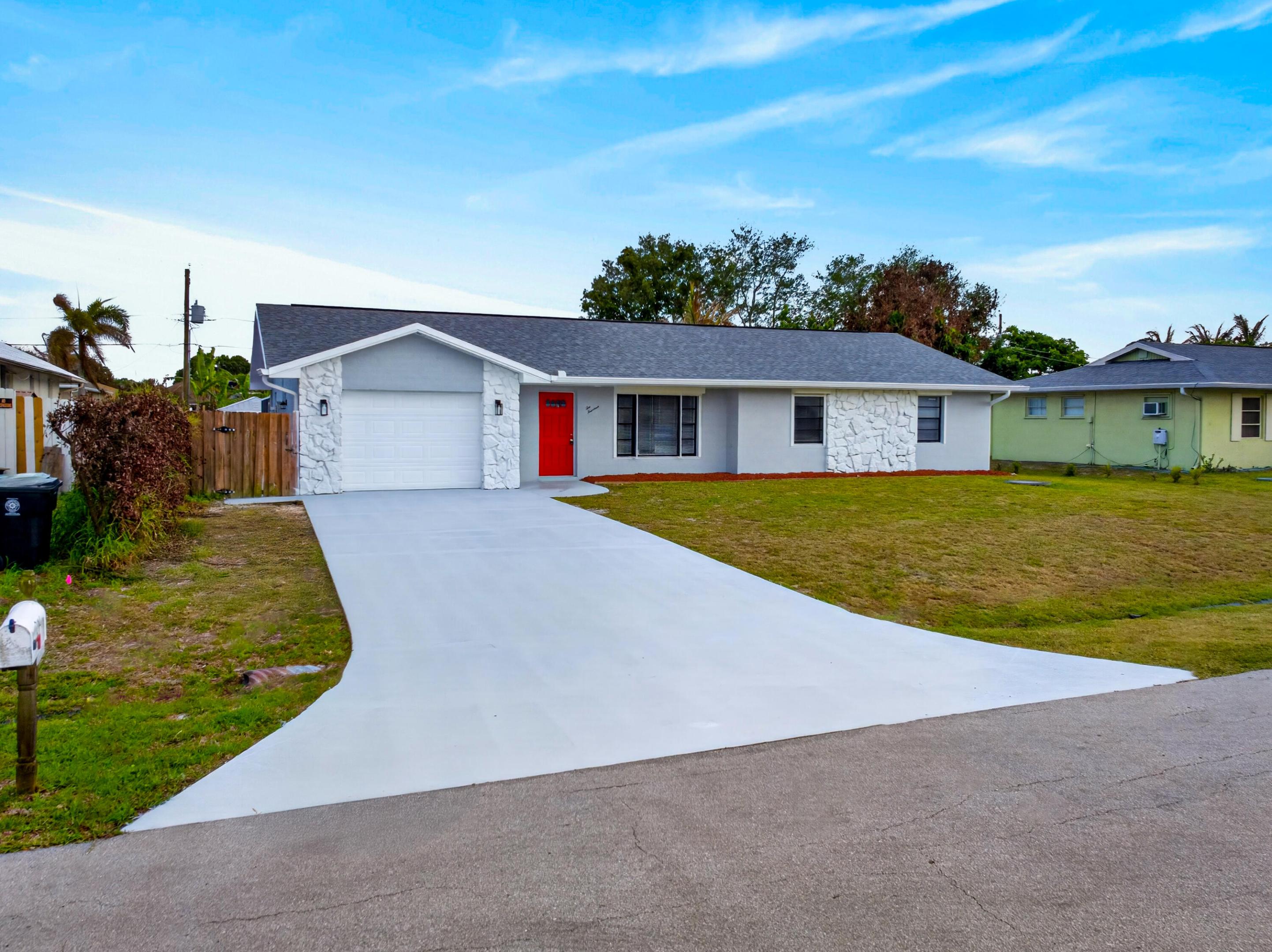 PORT ST LUCIE SECTION 1 - Residential