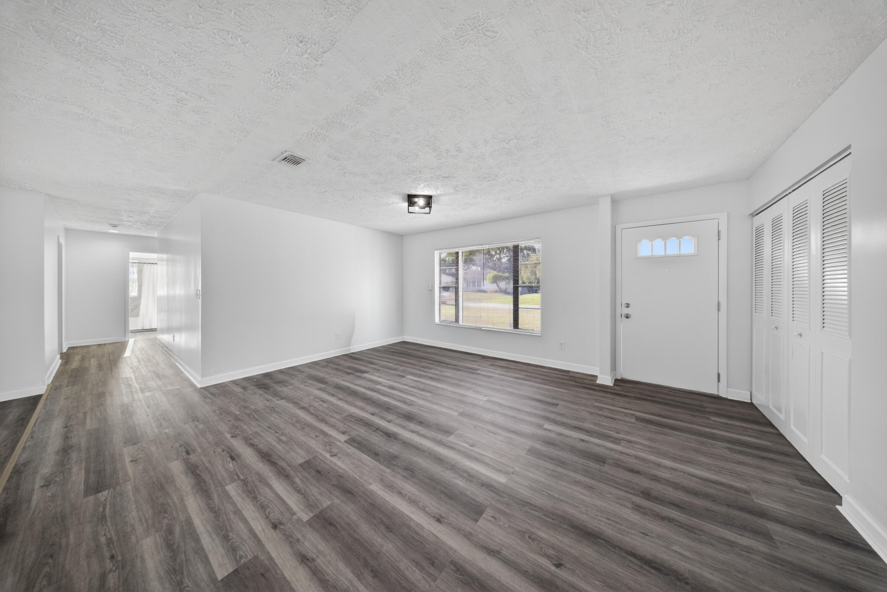 PORT ST LUCIE SECTION 1 - Residential