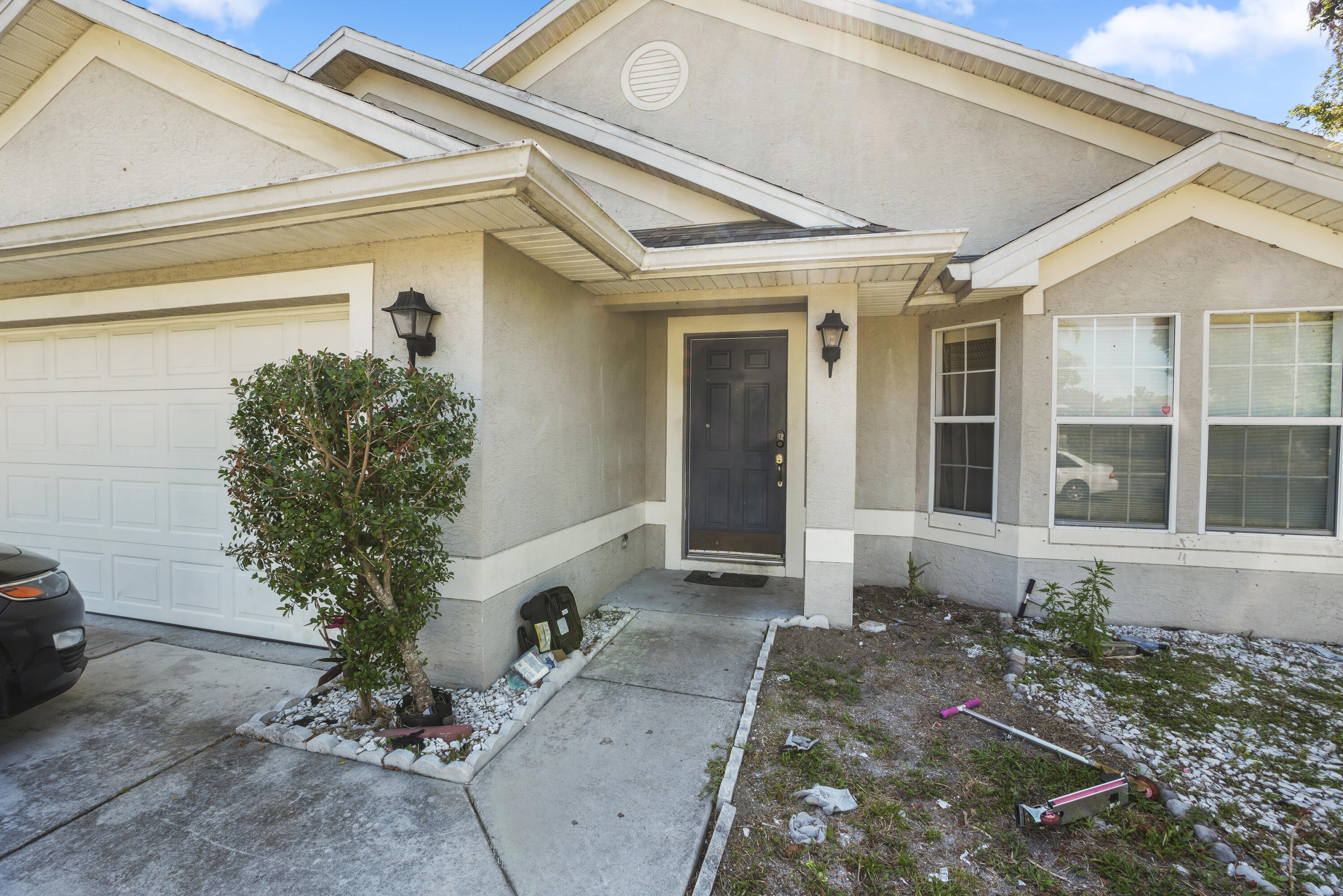 PORT ST LUCIE SECTION 25 - Residential