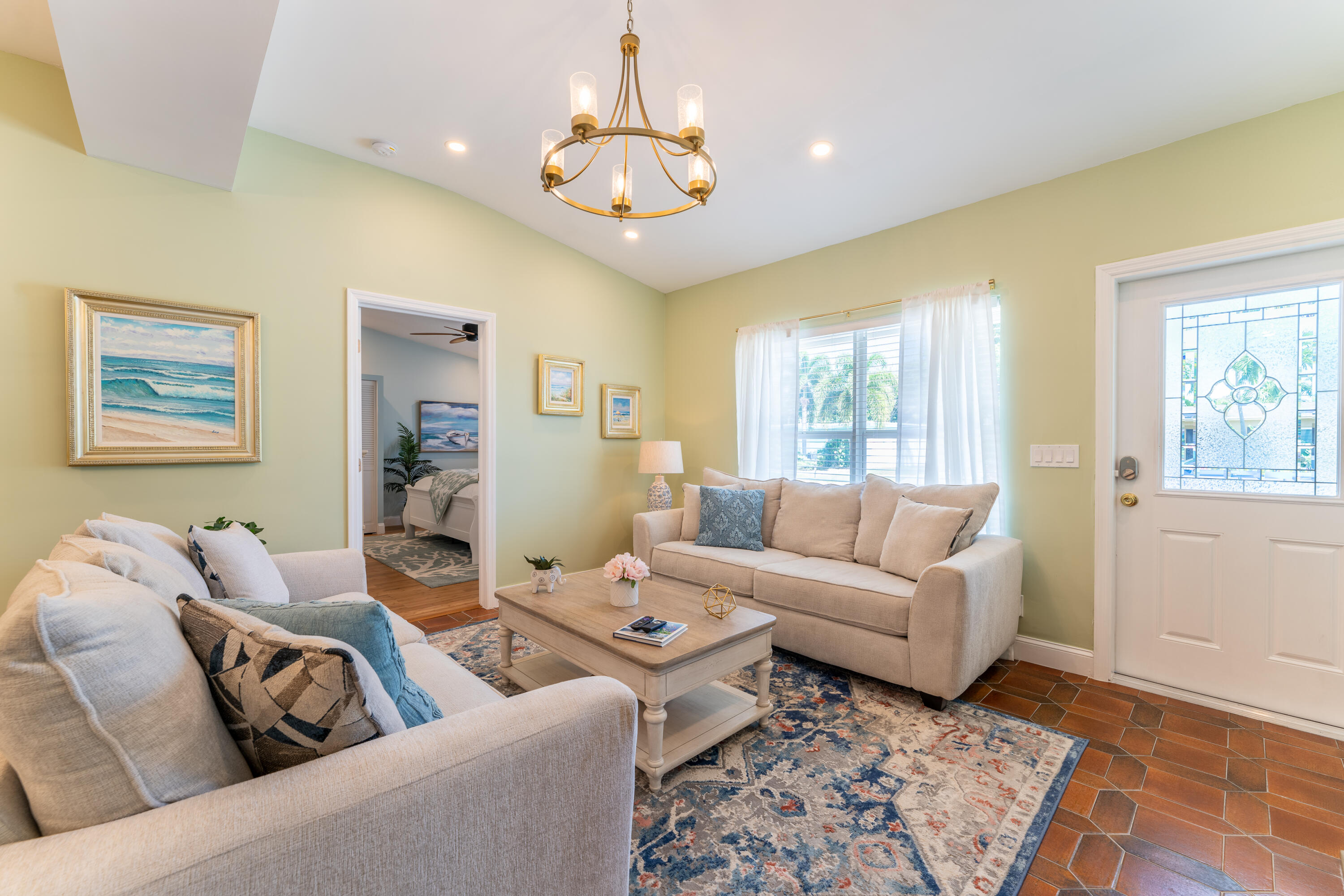 PINEWOOD HEIGHTS - Residential