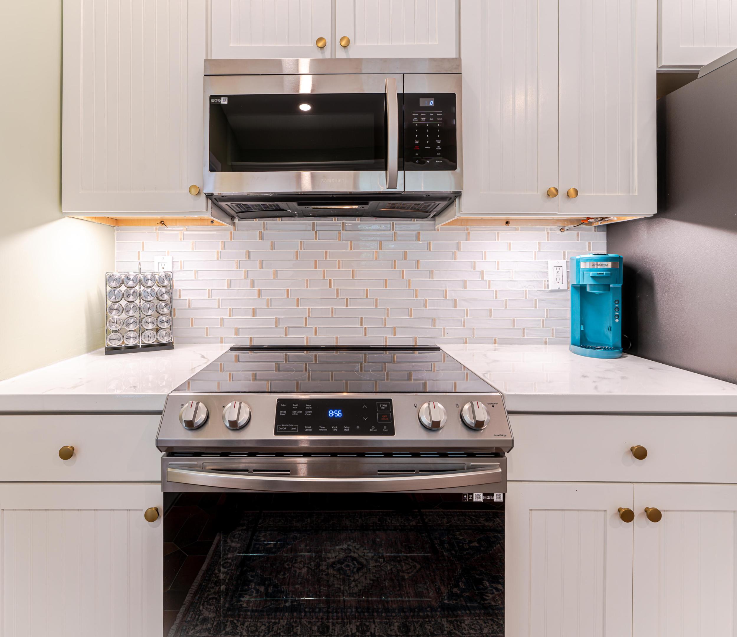 PINEWOOD HEIGHTS - Residential