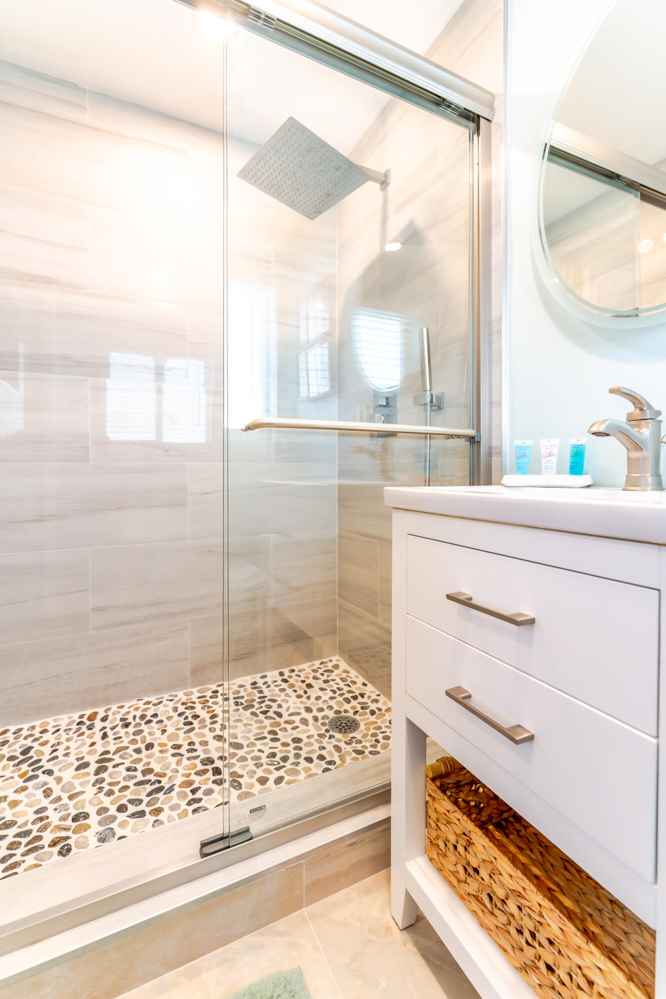 PINEWOOD HEIGHTS - Residential