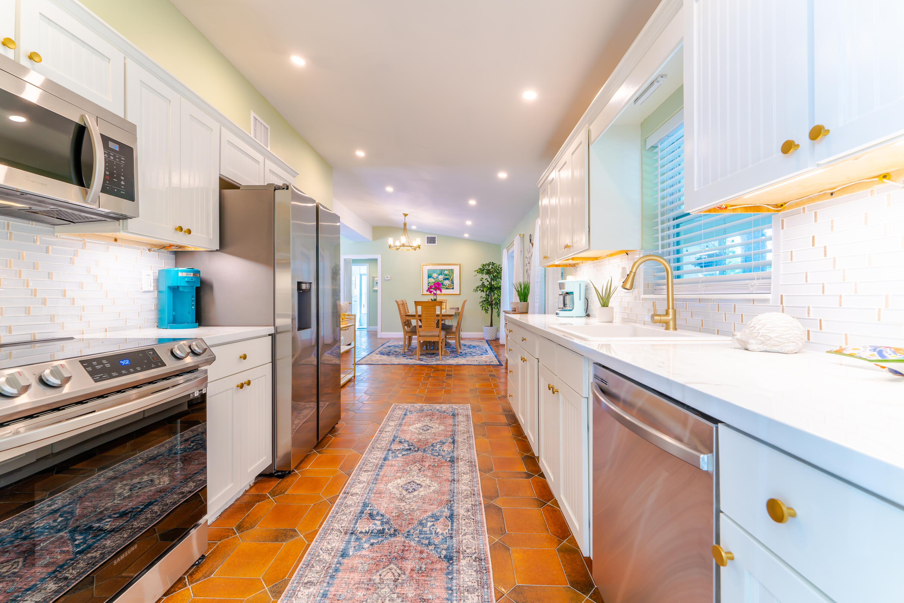 PINEWOOD HEIGHTS - Residential