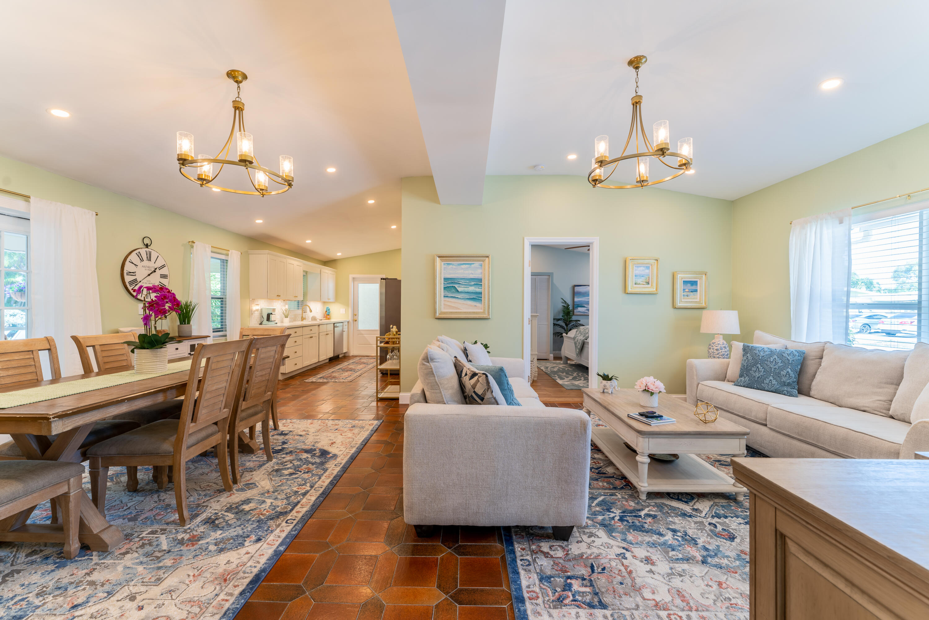 PINEWOOD HEIGHTS - Residential