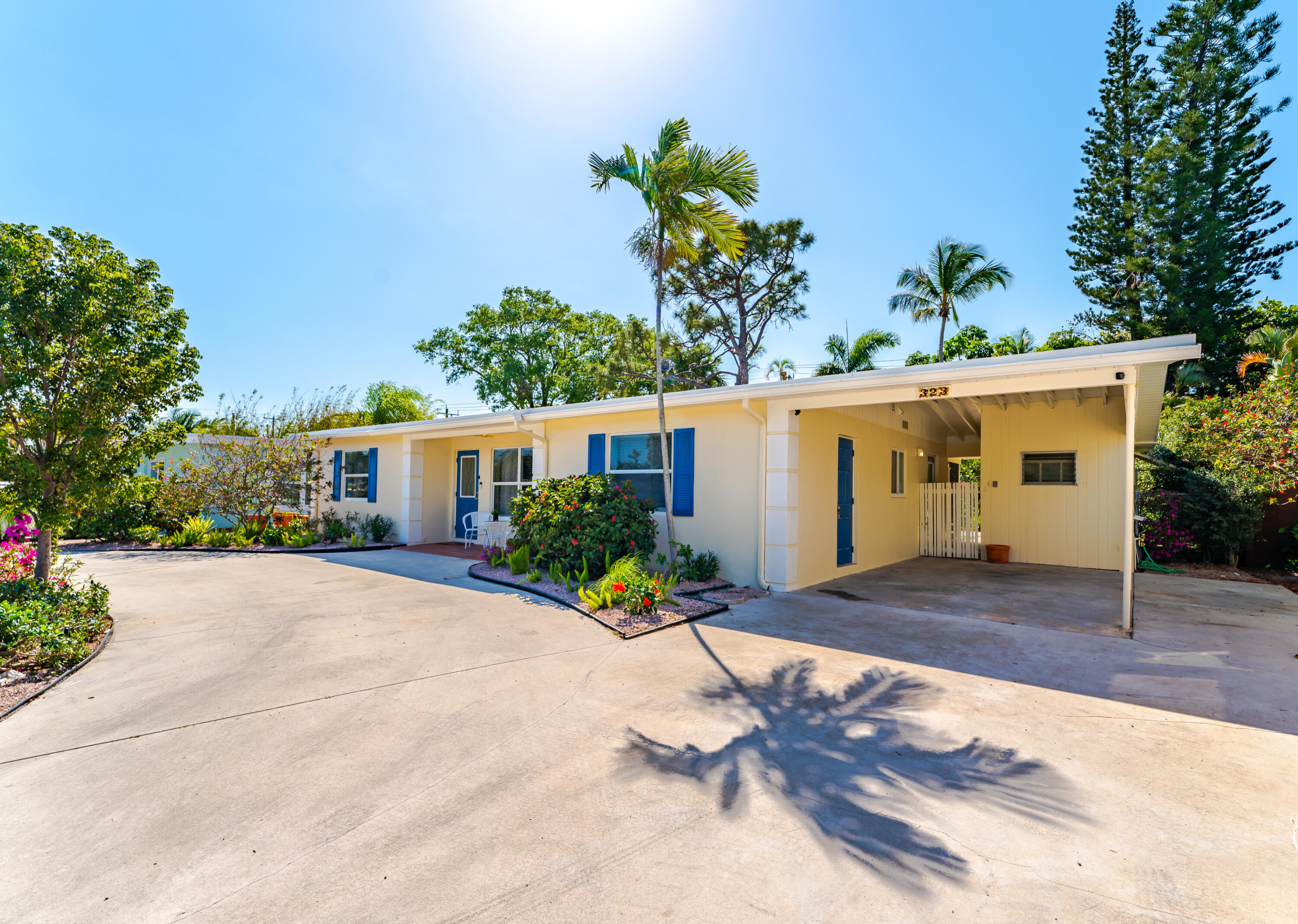 PINEWOOD HEIGHTS - Residential