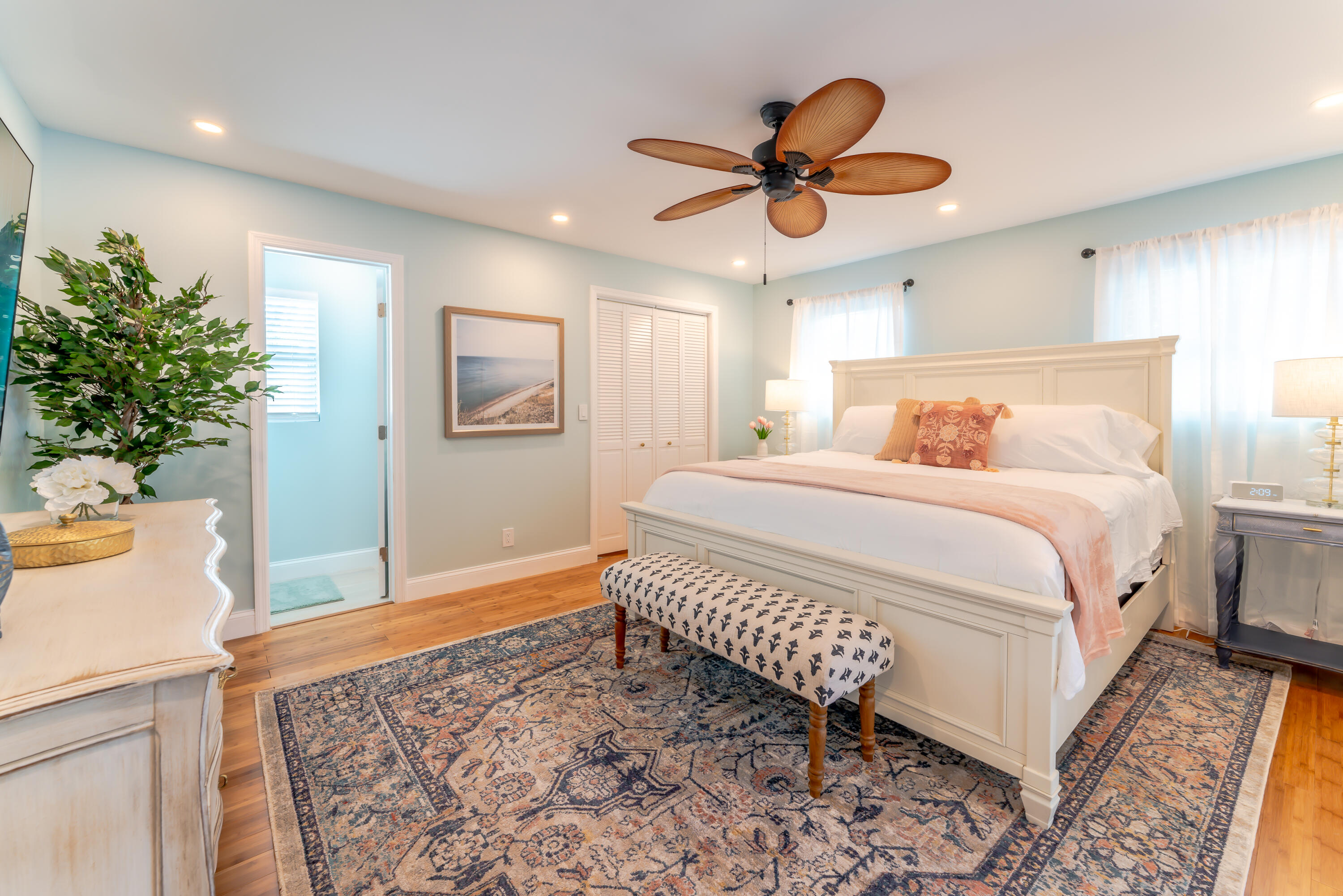 PINEWOOD HEIGHTS - Residential