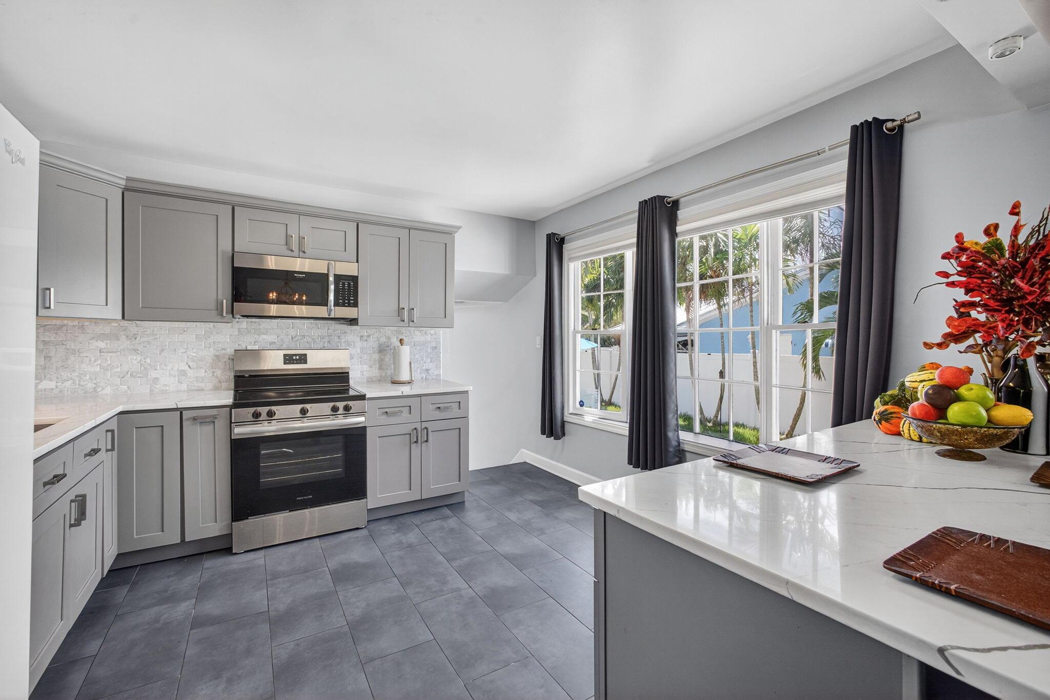 SURFSIDE UNIT 2 - Residential Lease