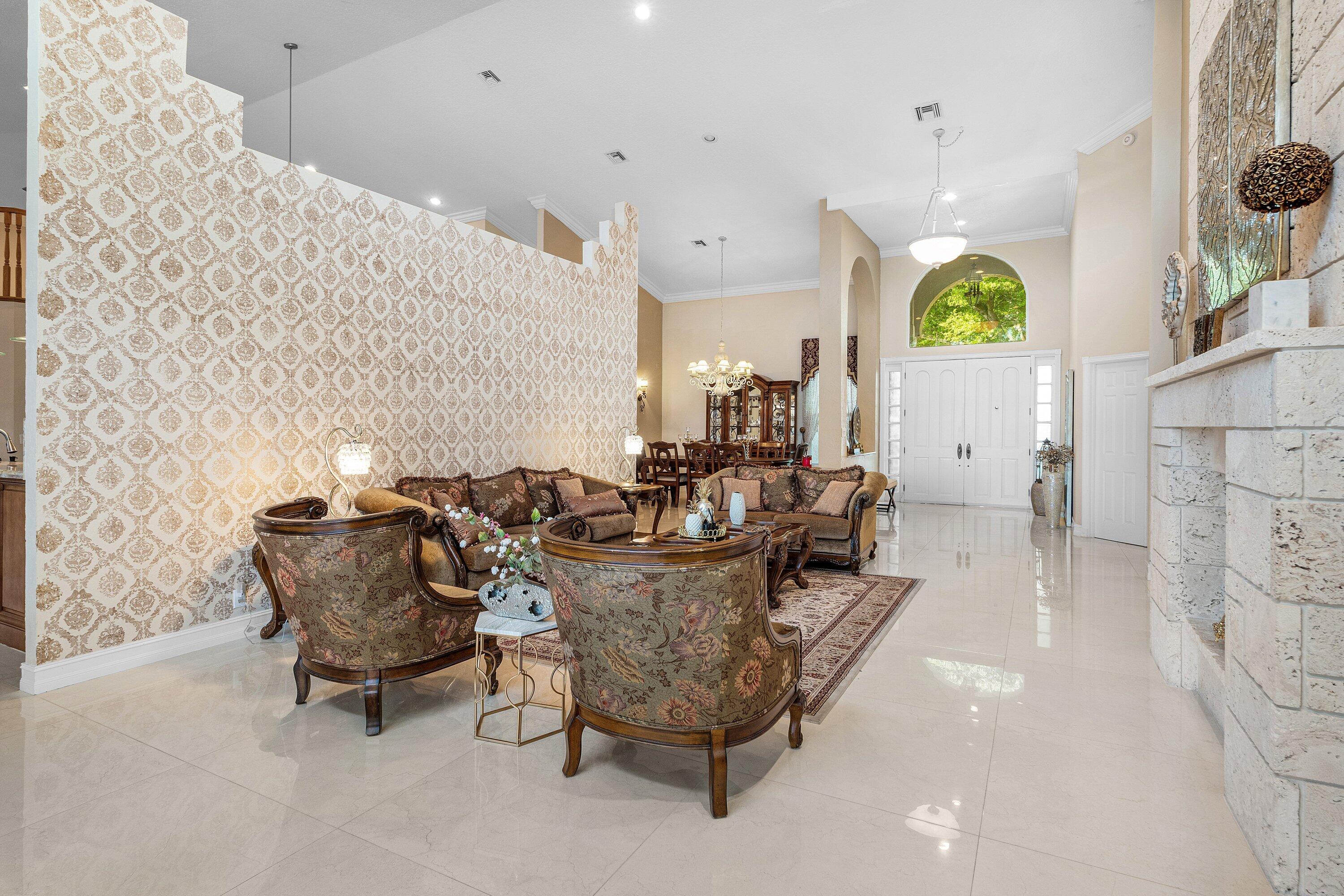 EAGLE TRACE - Residential