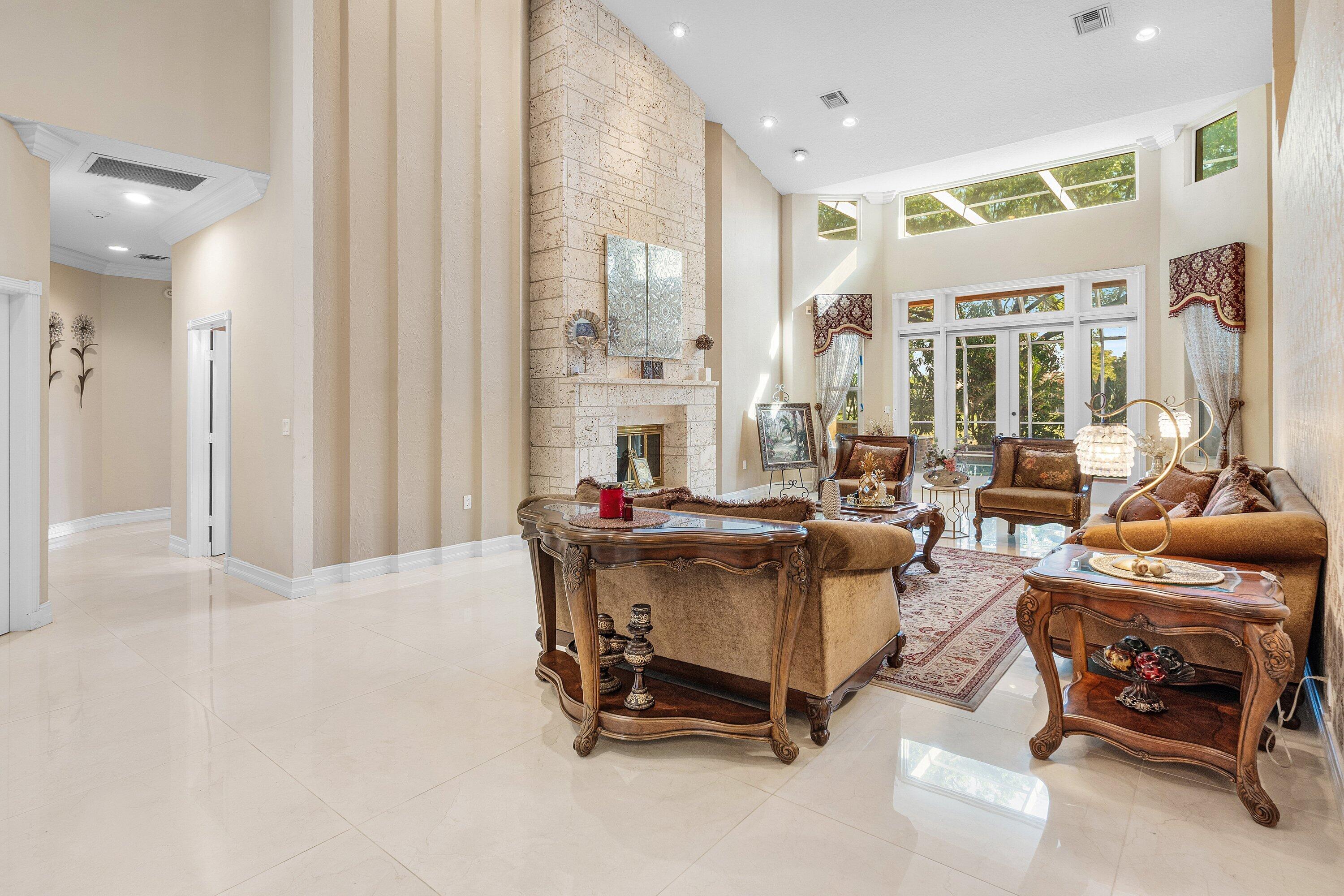 EAGLE TRACE - Residential