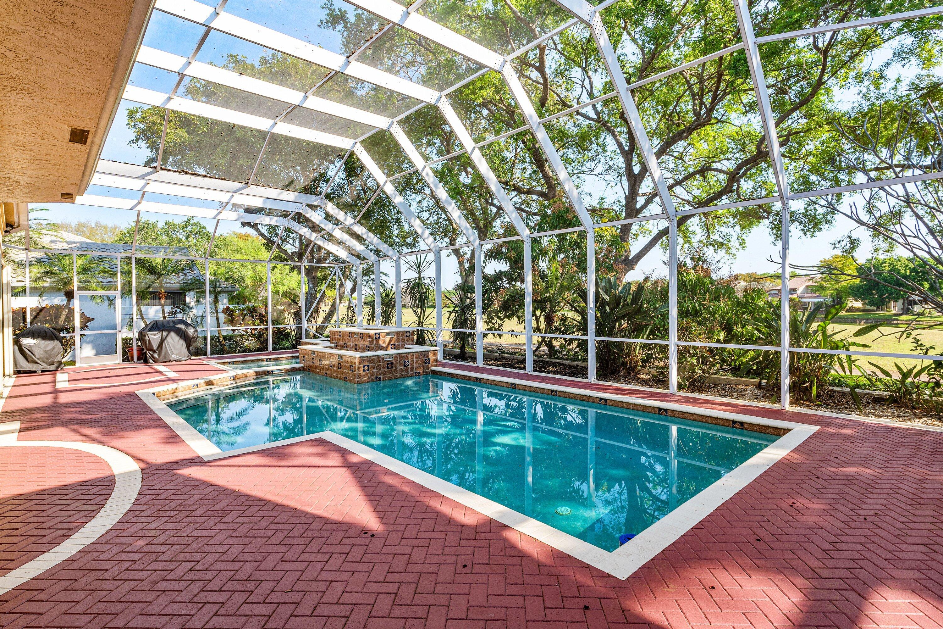 EAGLE TRACE - Residential