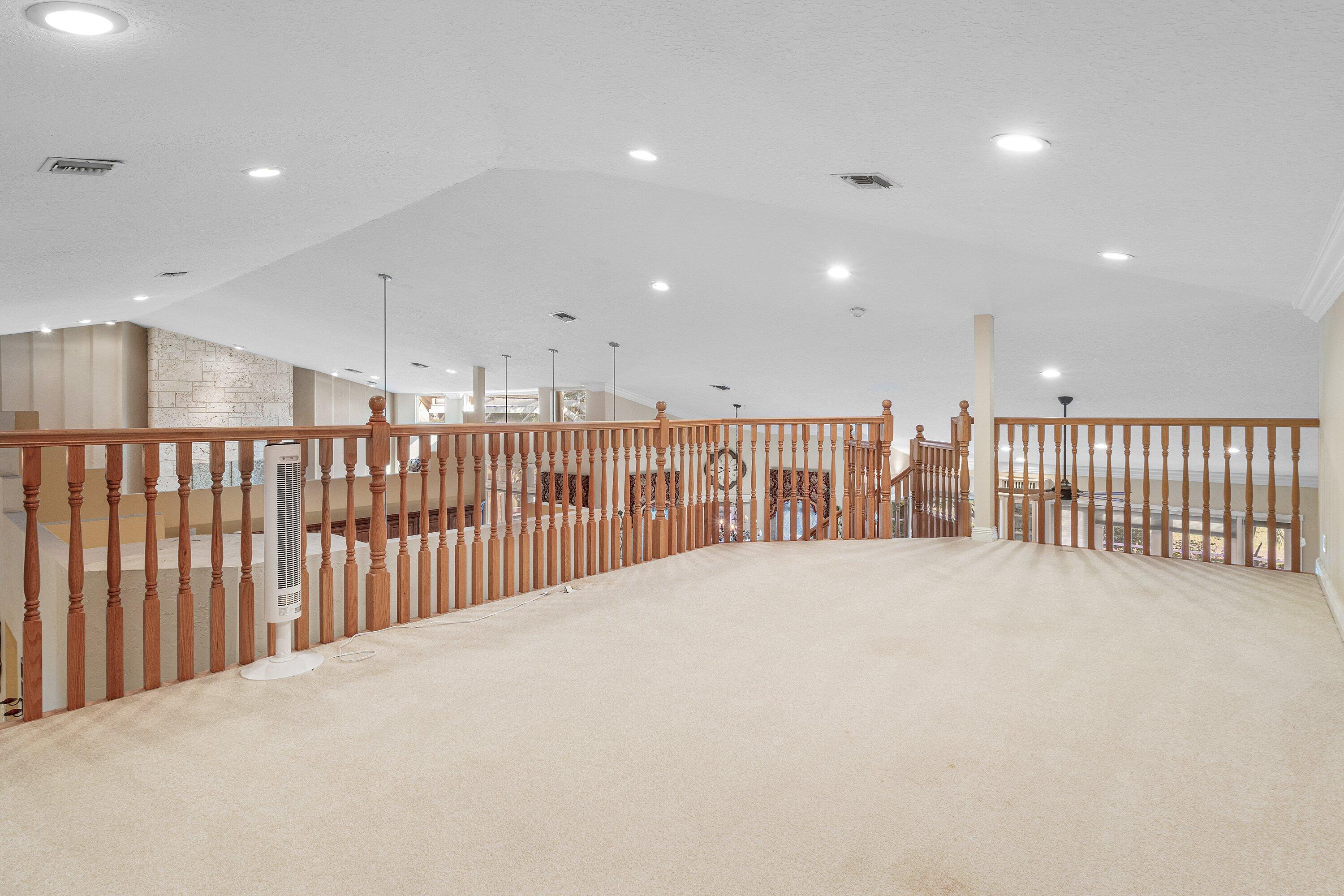 EAGLE TRACE - Residential