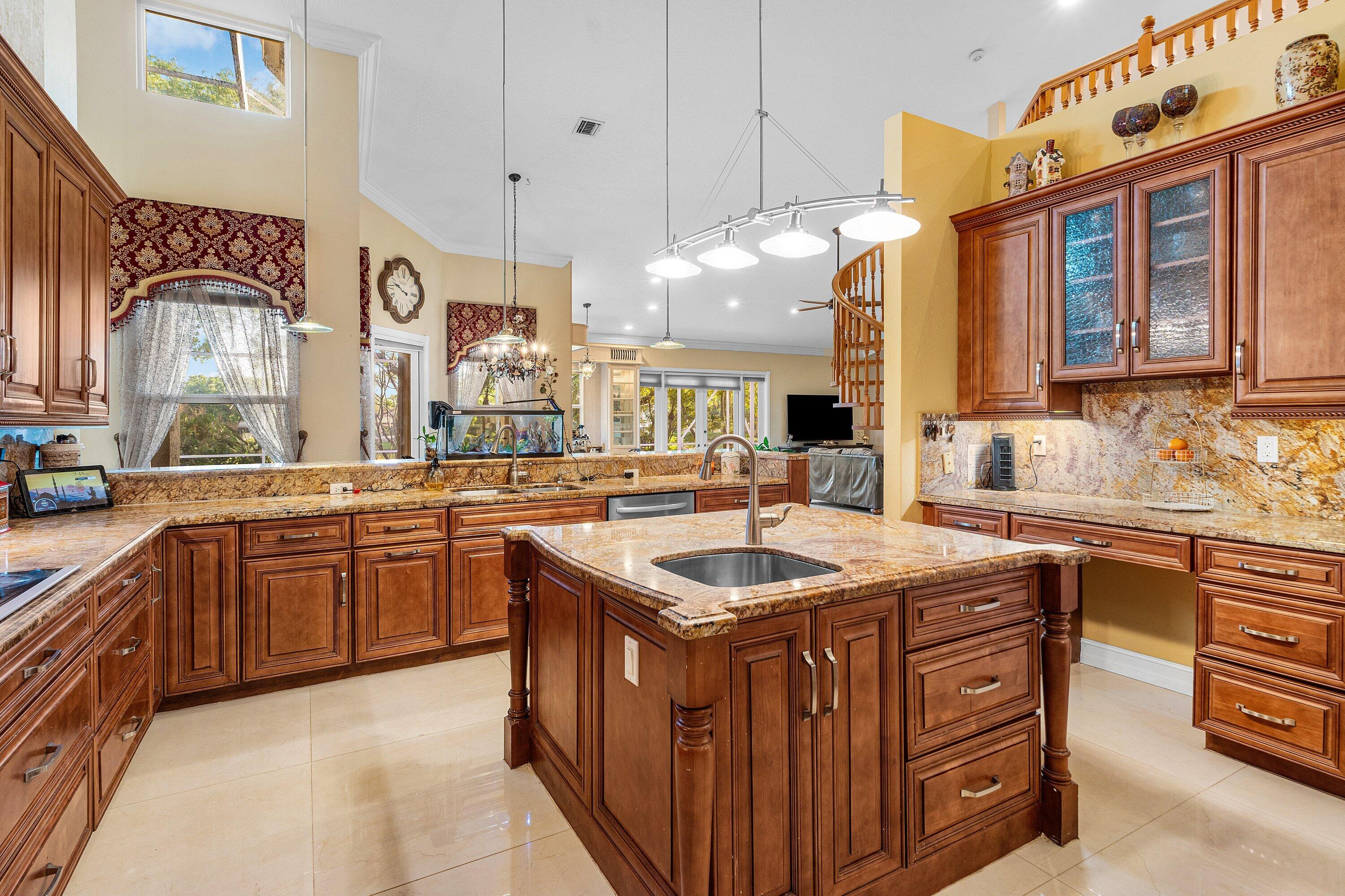 EAGLE TRACE - Residential