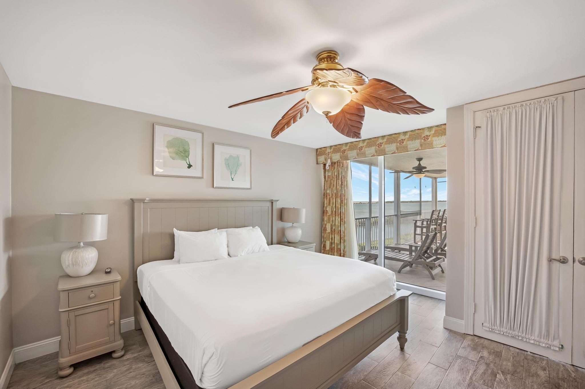 MARINA VILLAS AT HAWKS CAY - Residential